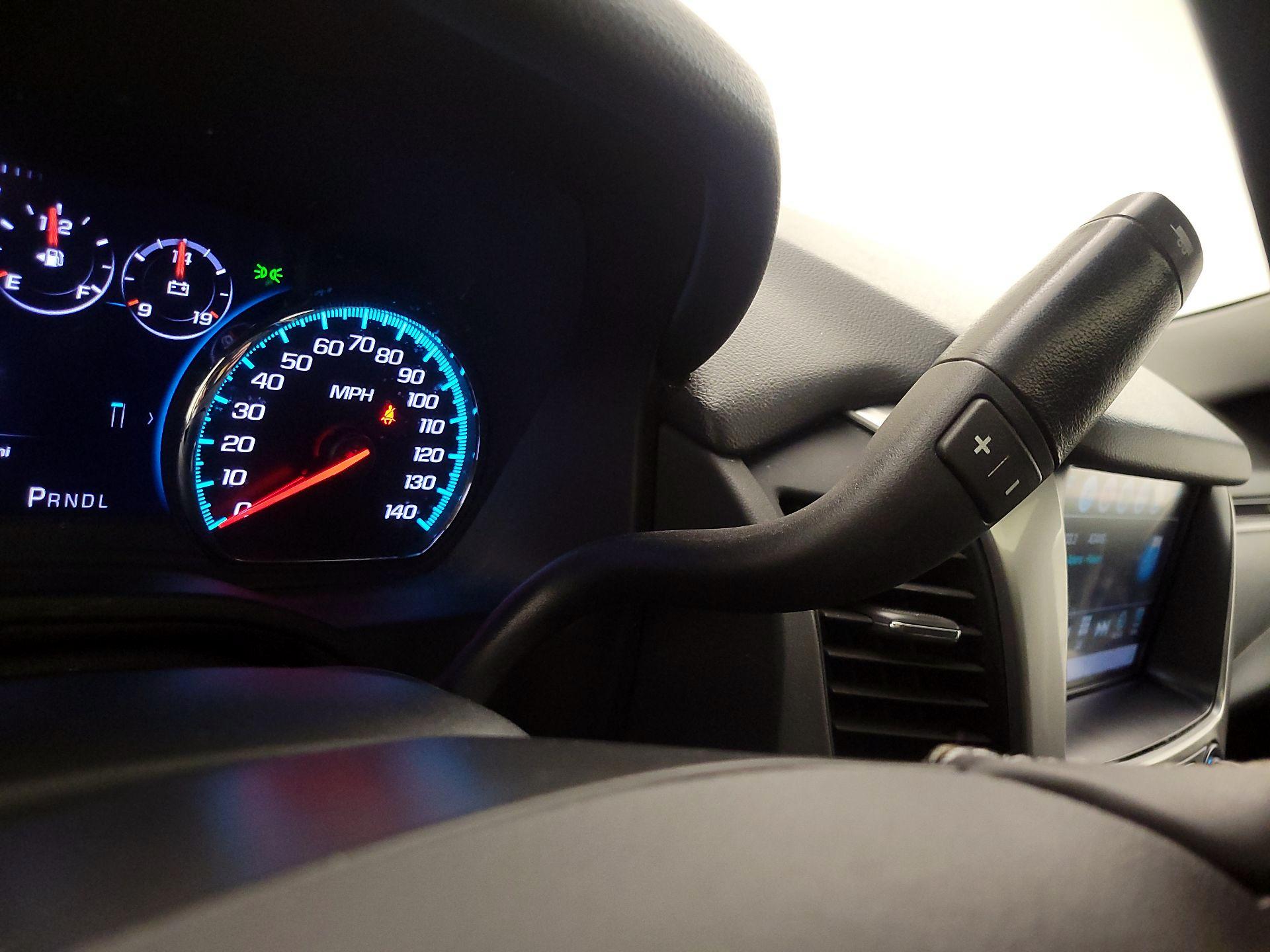 Thumbnail: 2017 Chevrolet Tahoe - 18