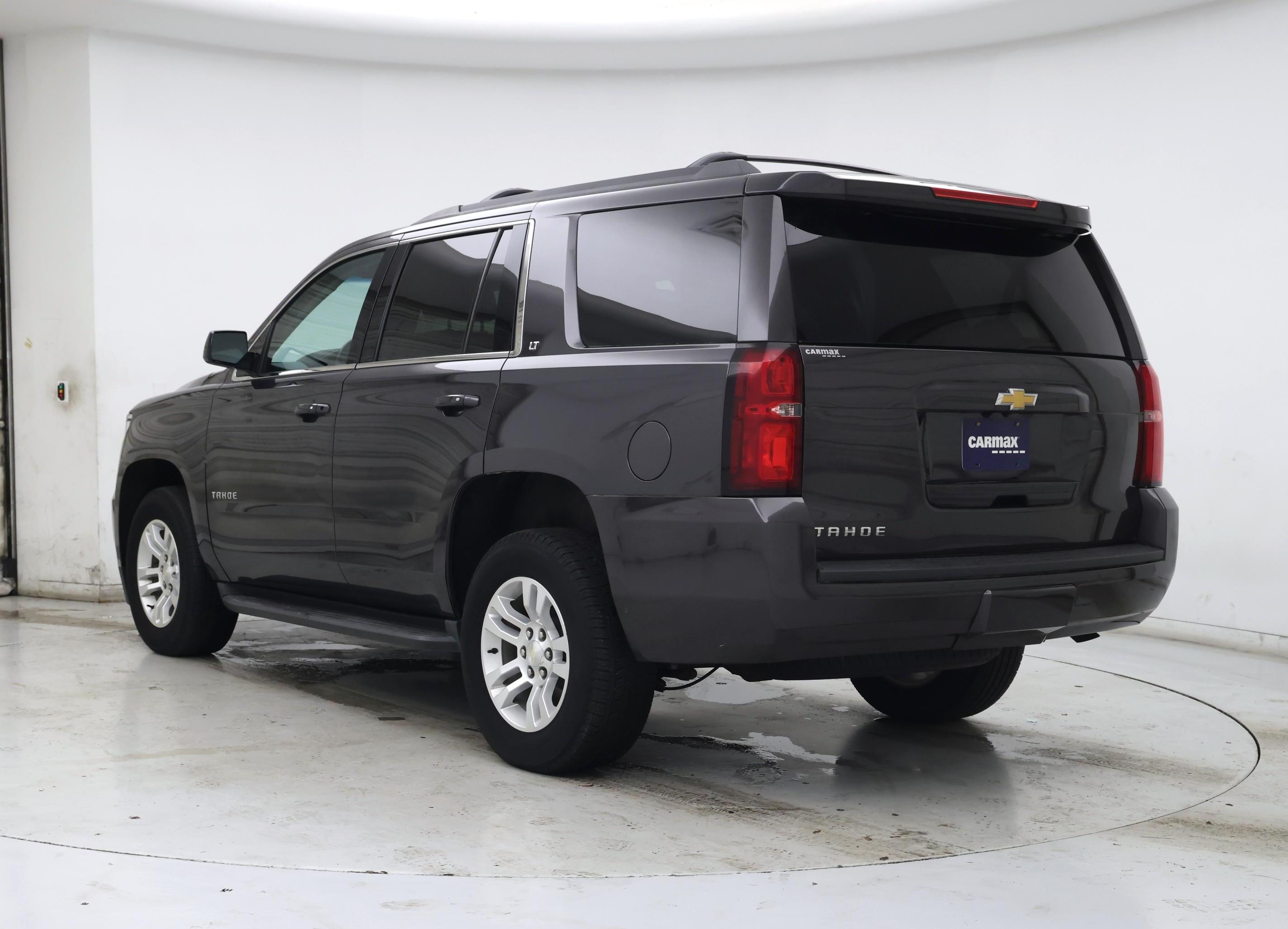 Thumbnail: 2017 Chevrolet Tahoe - 2