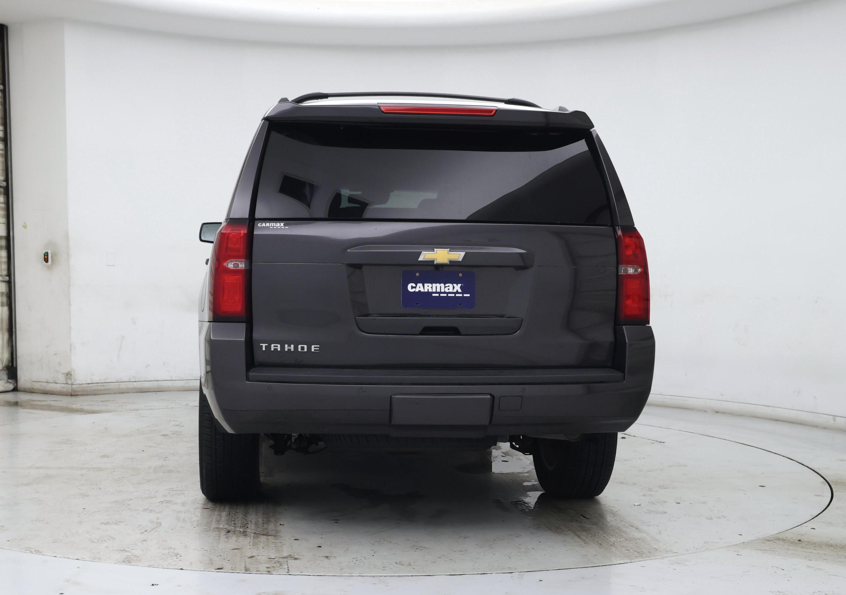 Thumbnail: 2017 Chevrolet Tahoe - 6