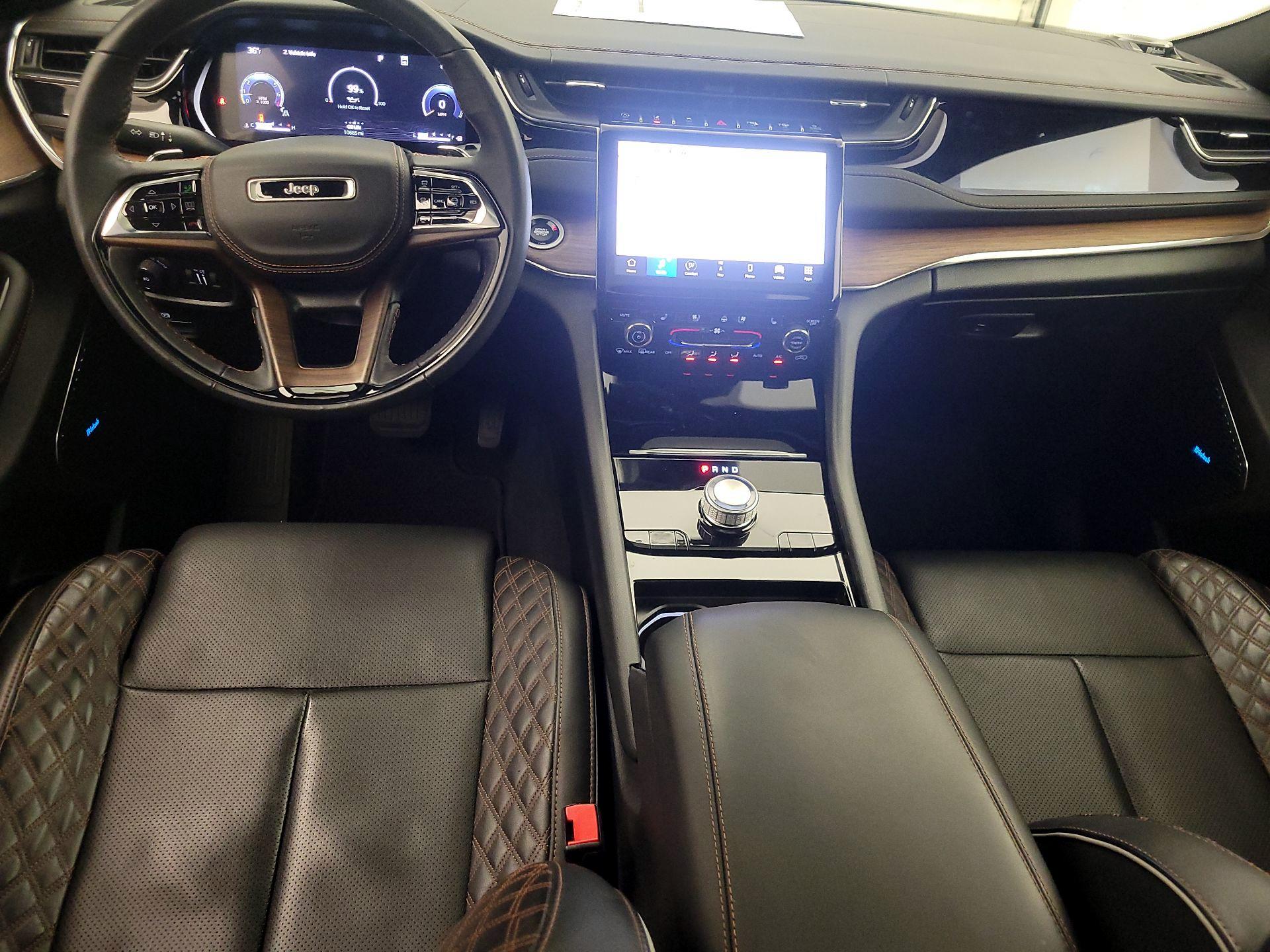 Thumbnail: 2023 Jeep Grand Cherokee - 9