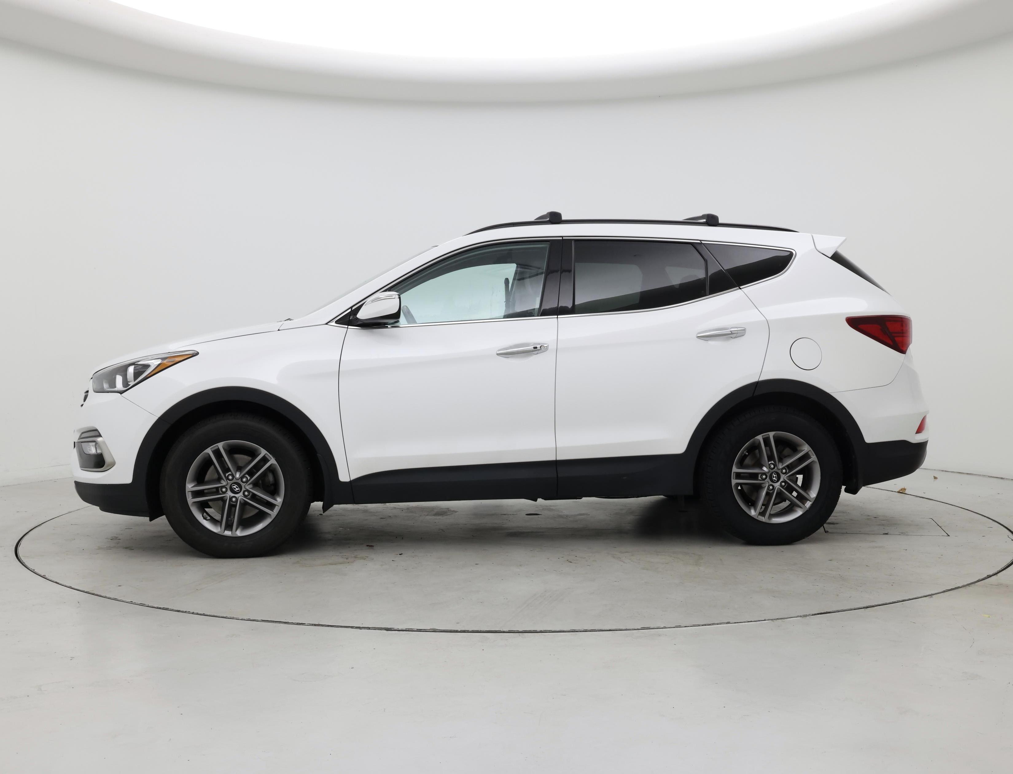 Thumbnail: 2017 Hyundai Santa Fe - 3