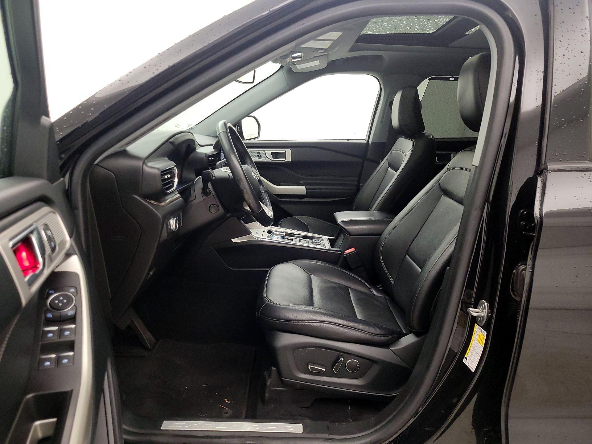 Thumbnail: 2021 Ford Explorer - 11