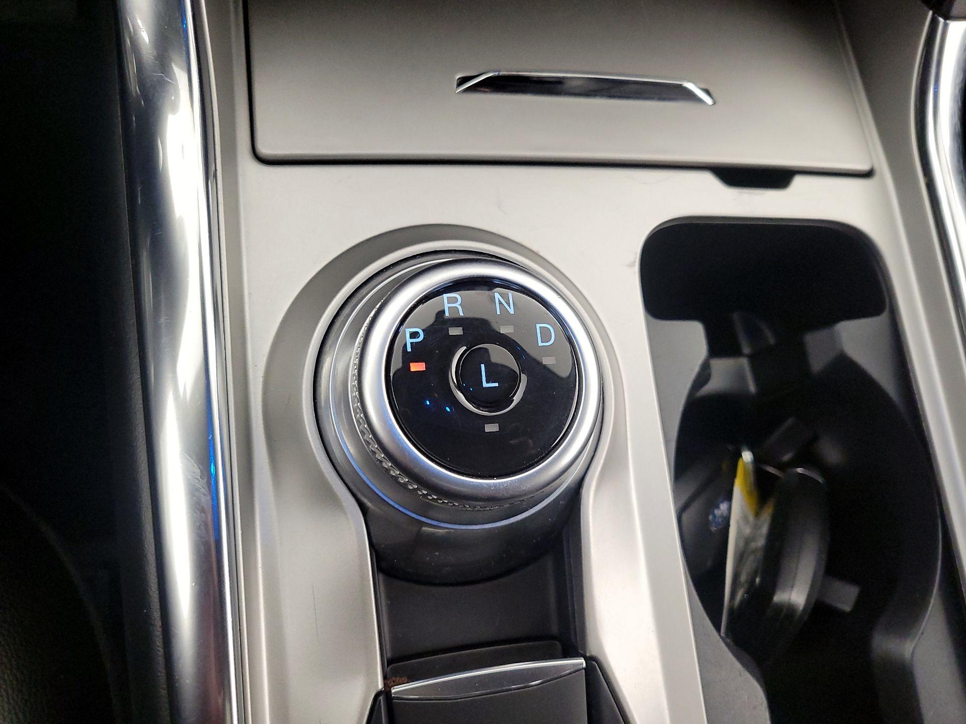 Thumbnail: 2021 Ford Explorer - 18