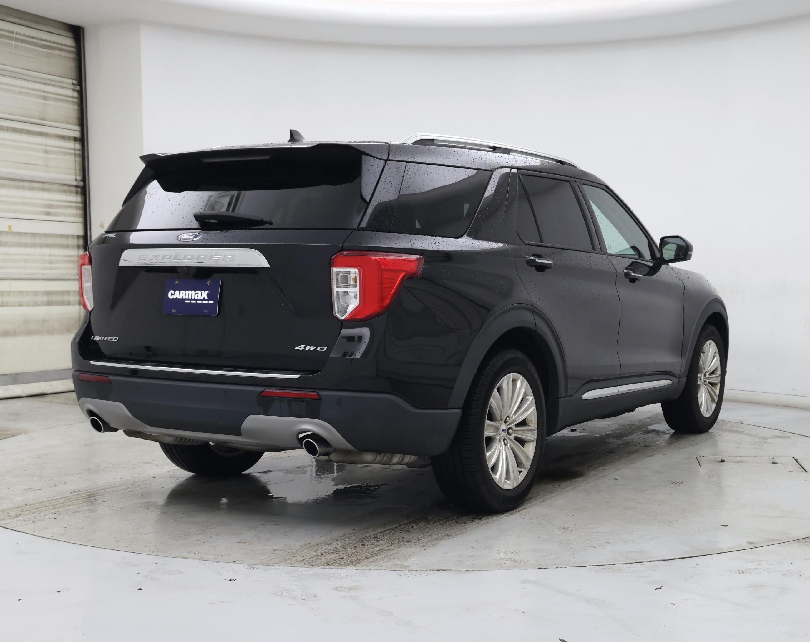 Thumbnail: 2021 Ford Explorer - 8