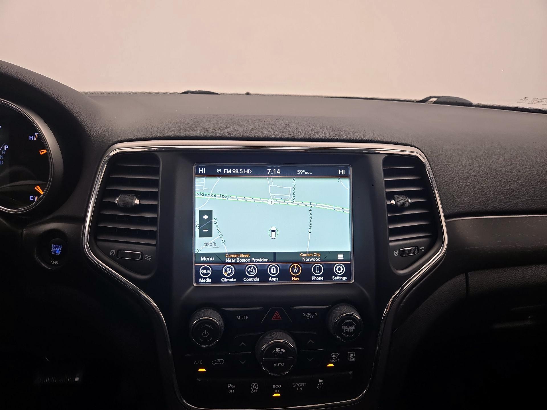 Thumbnail: 2018 Jeep Grand Cherokee - 14