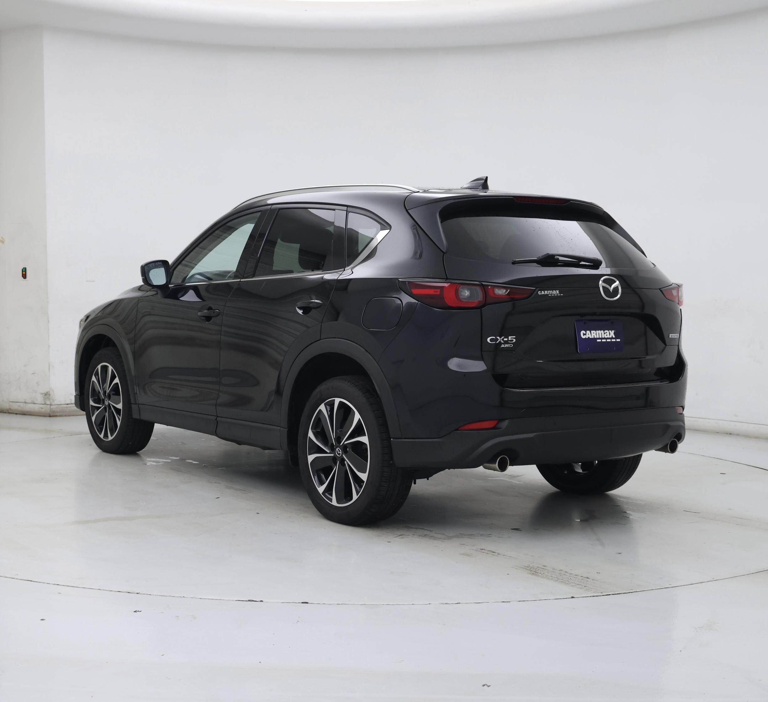 Thumbnail: 2022 Mazda CX-5 - 2