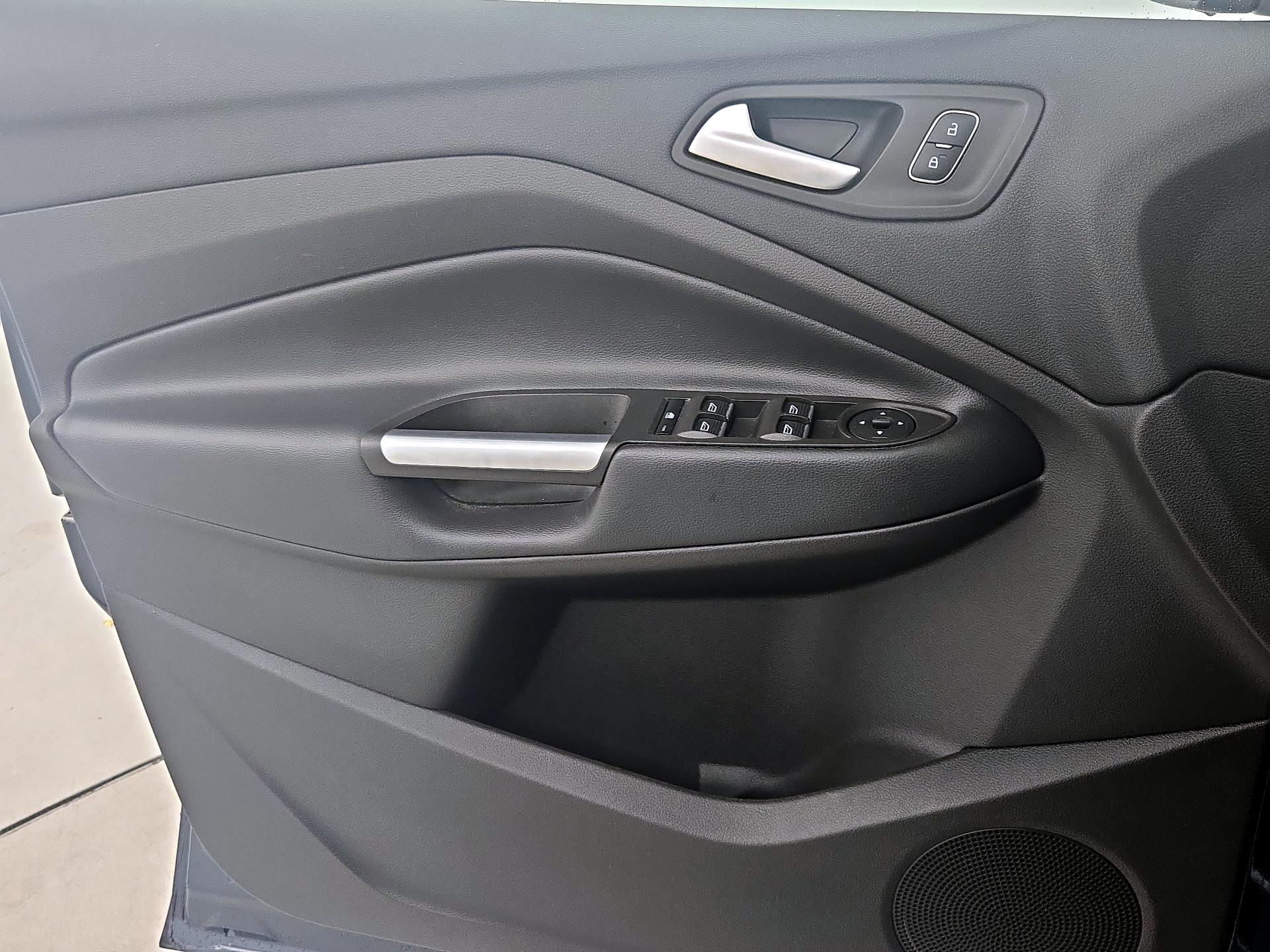 Thumbnail: 2019 Ford Escape - 12