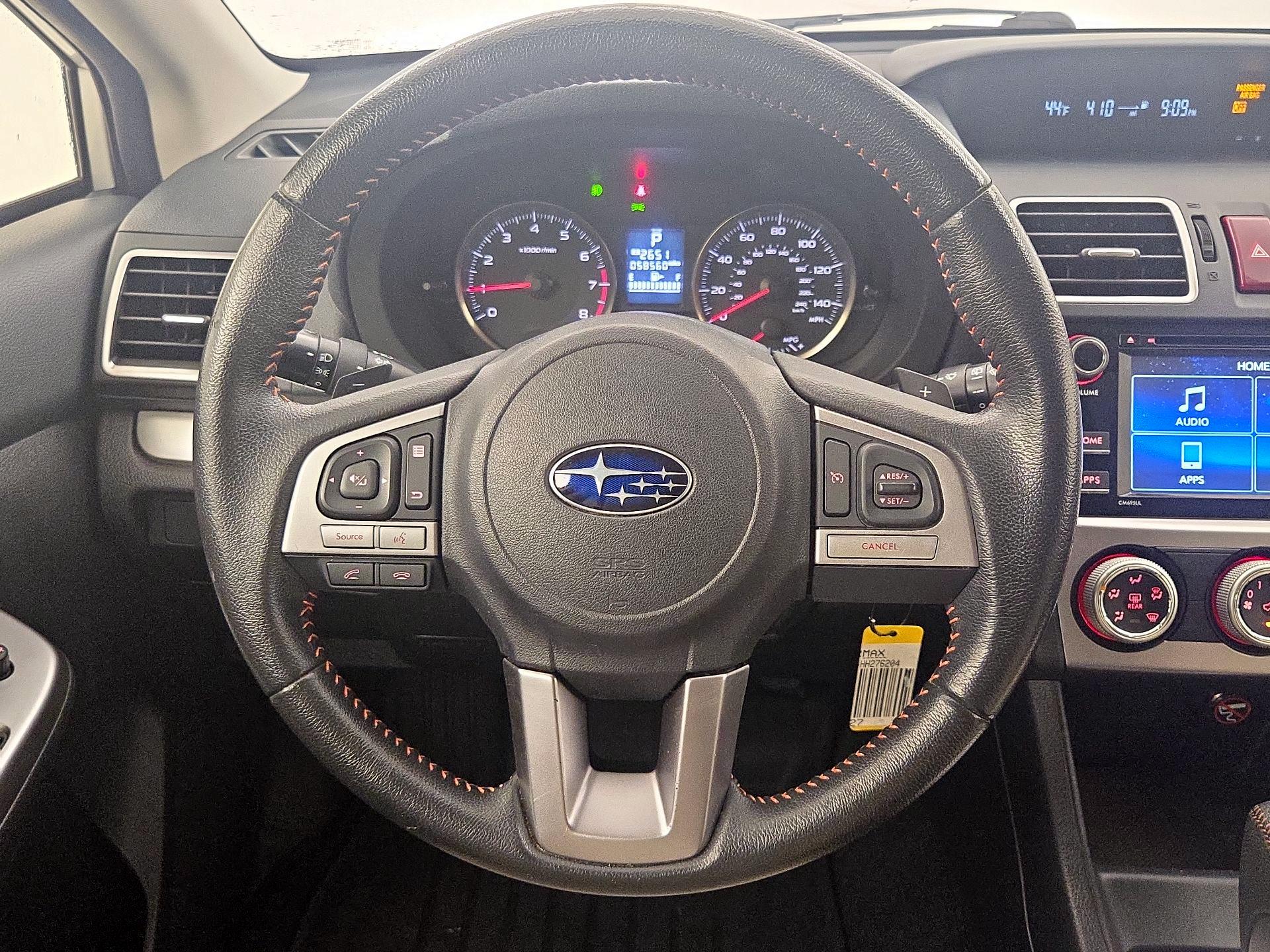 Thumbnail: 2017 Subaru Crosstrek - 10