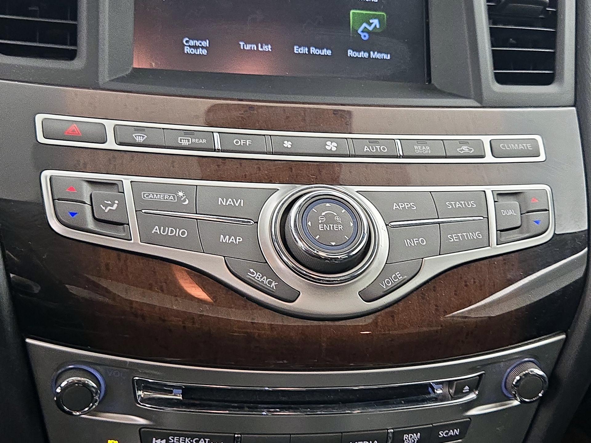 Thumbnail: 2017 INFINITI QX60 - 17