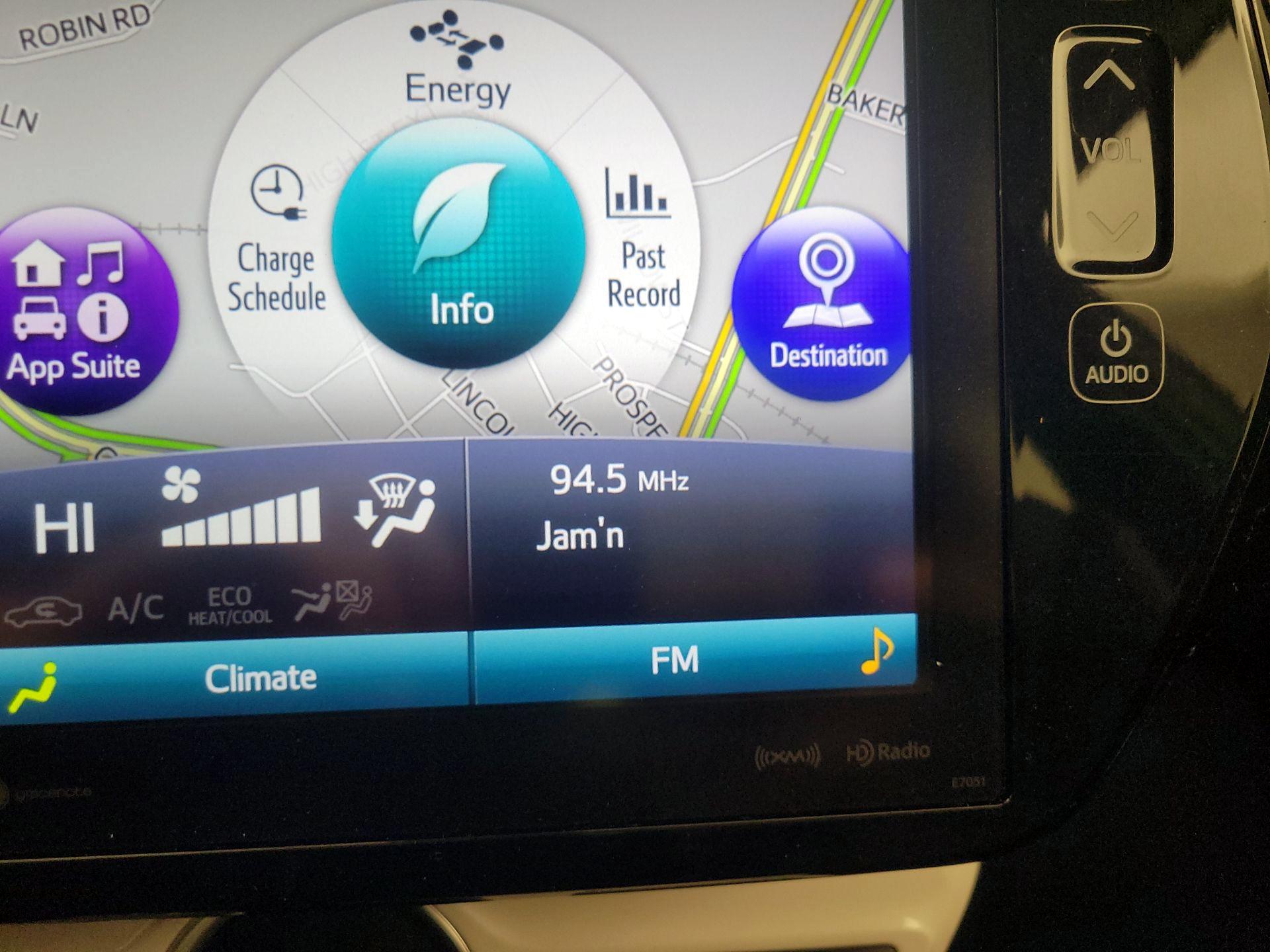 Thumbnail: 2018 Toyota Prius Prime - 16