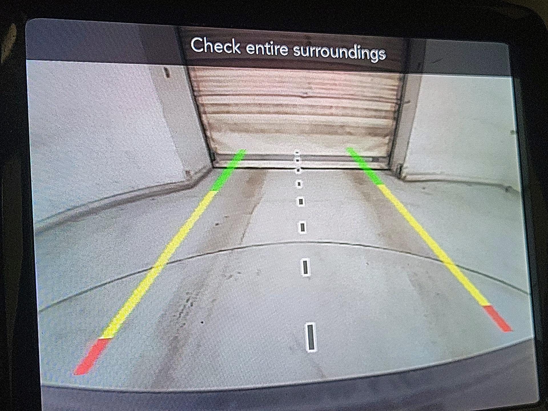 Thumbnail: 2019 Jeep Cherokee - 14