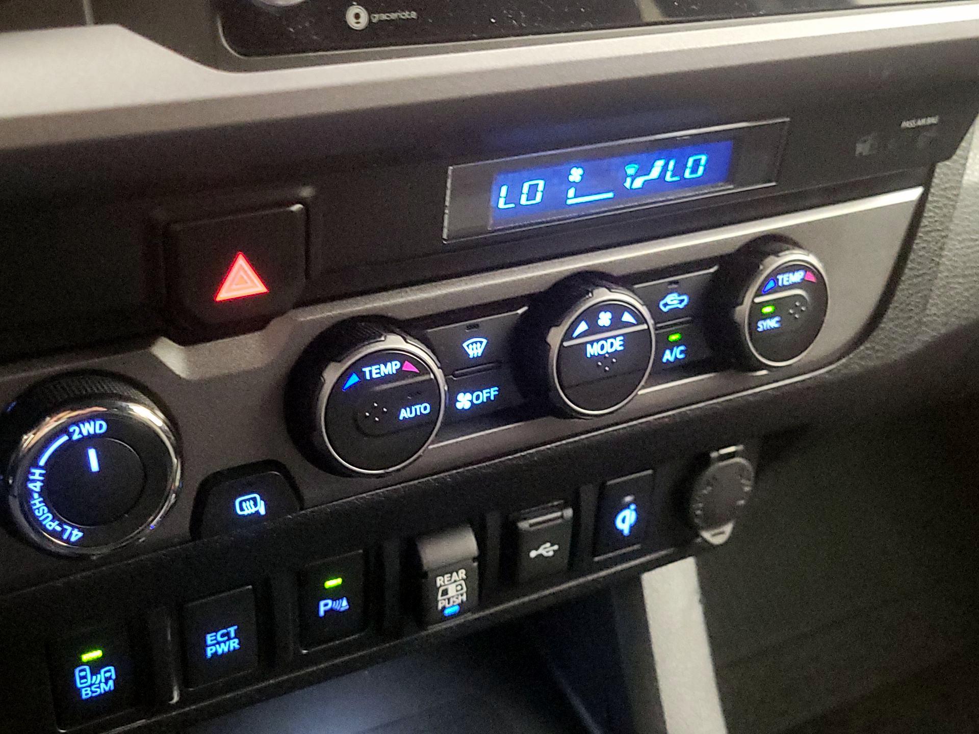 Thumbnail: 2023 Toyota Tacoma - 16