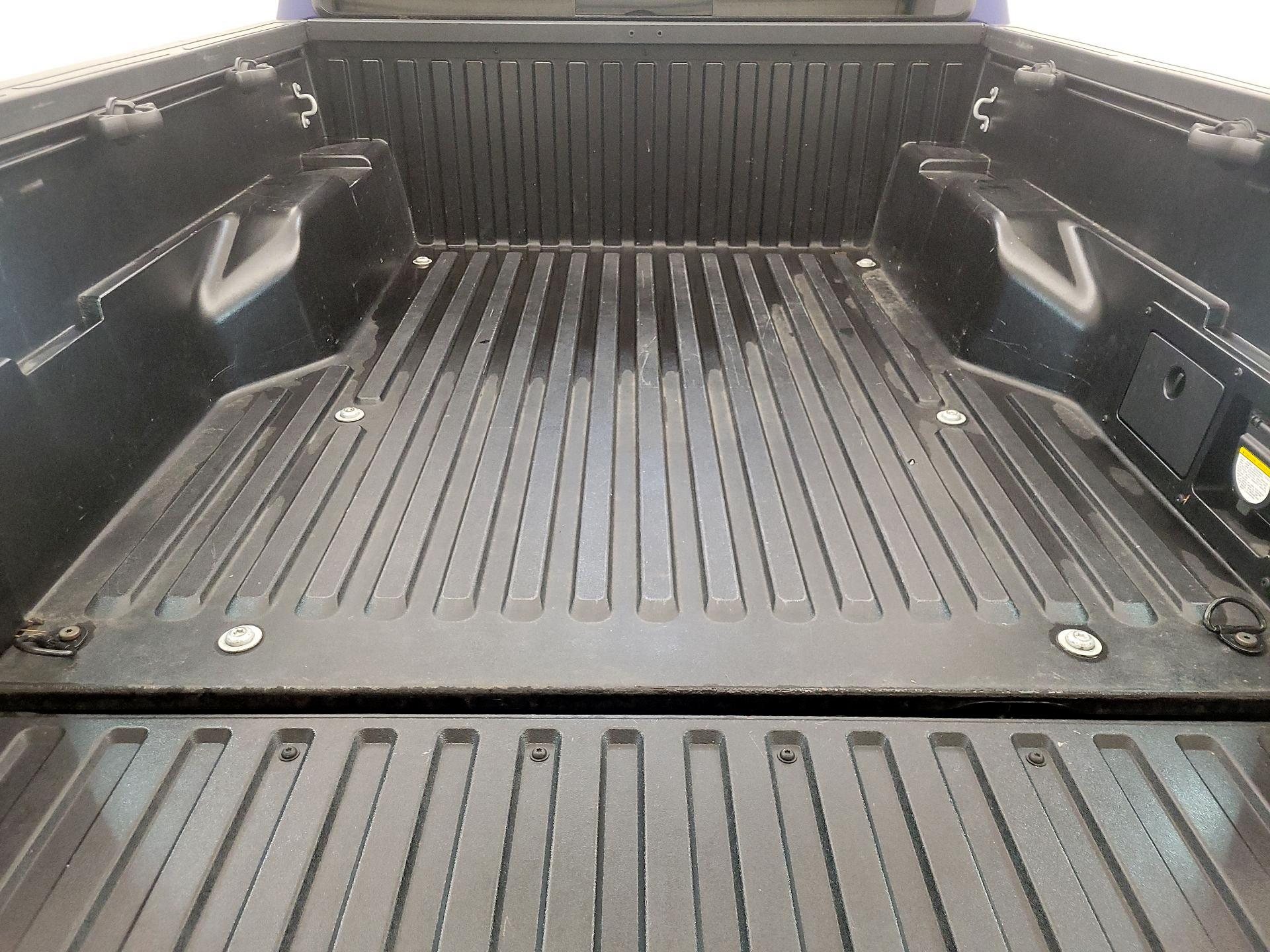 Thumbnail: 2023 Toyota Tacoma - 20