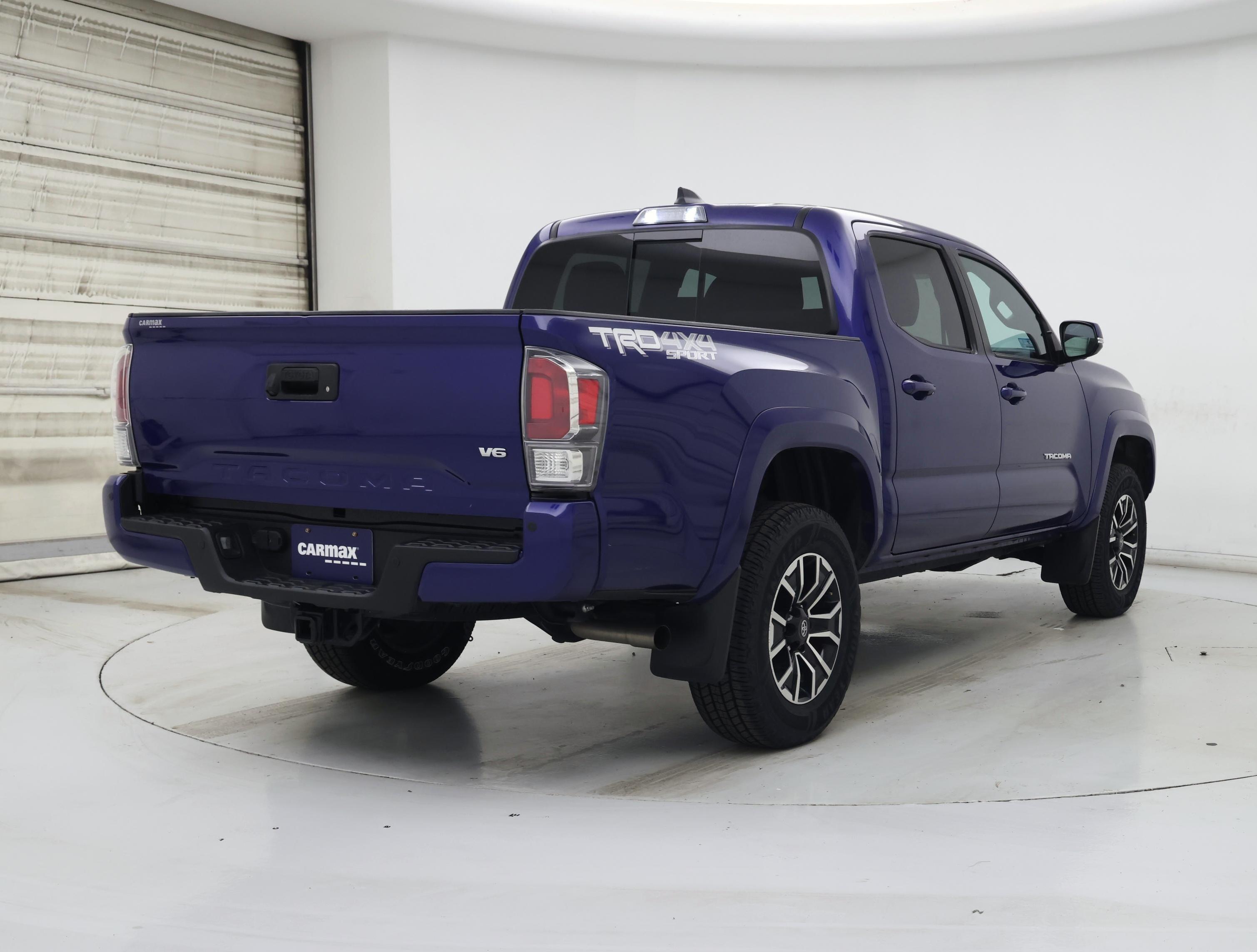 Thumbnail: 2023 Toyota Tacoma - 8