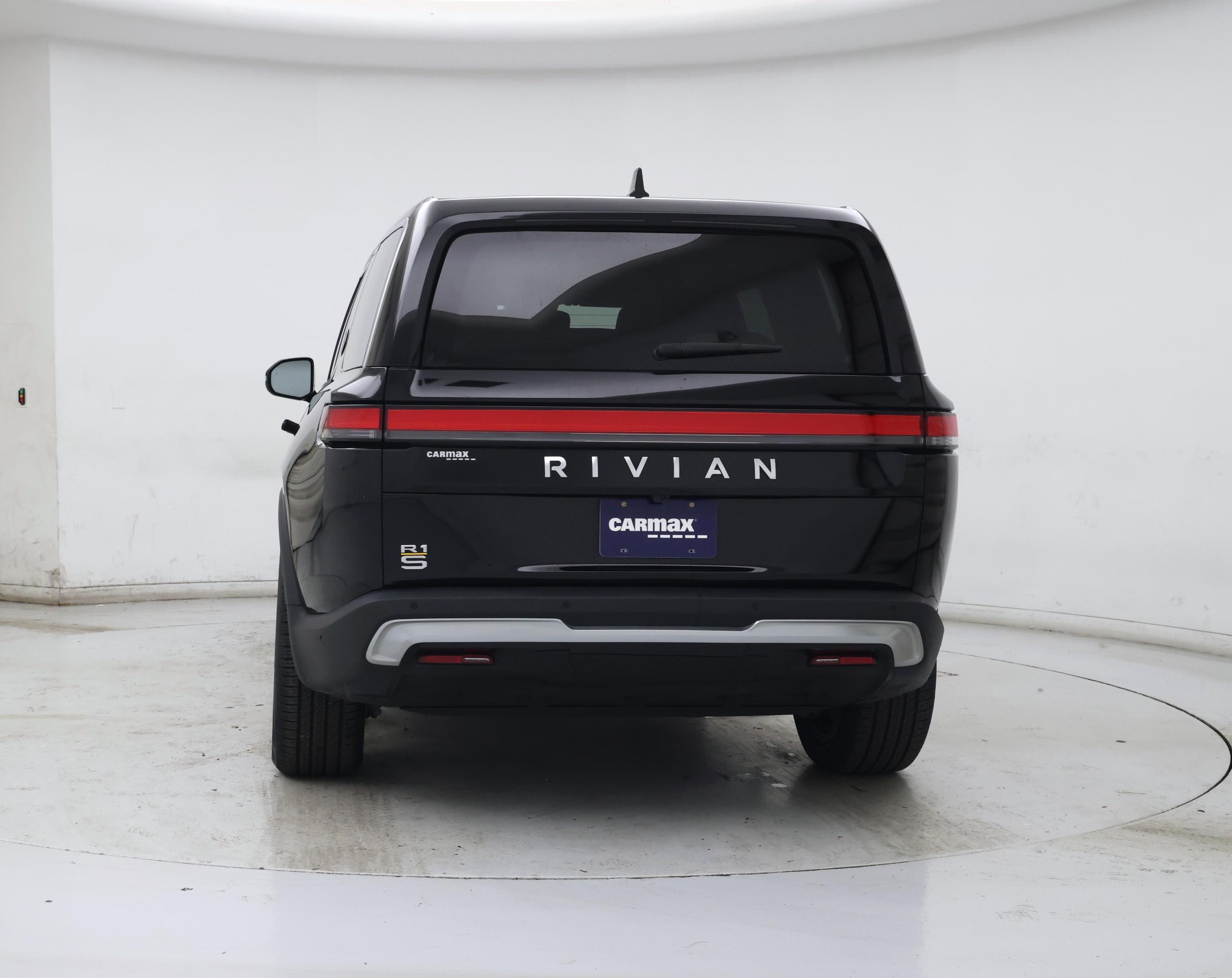 Thumbnail: 2023 Rivian R1S - 6