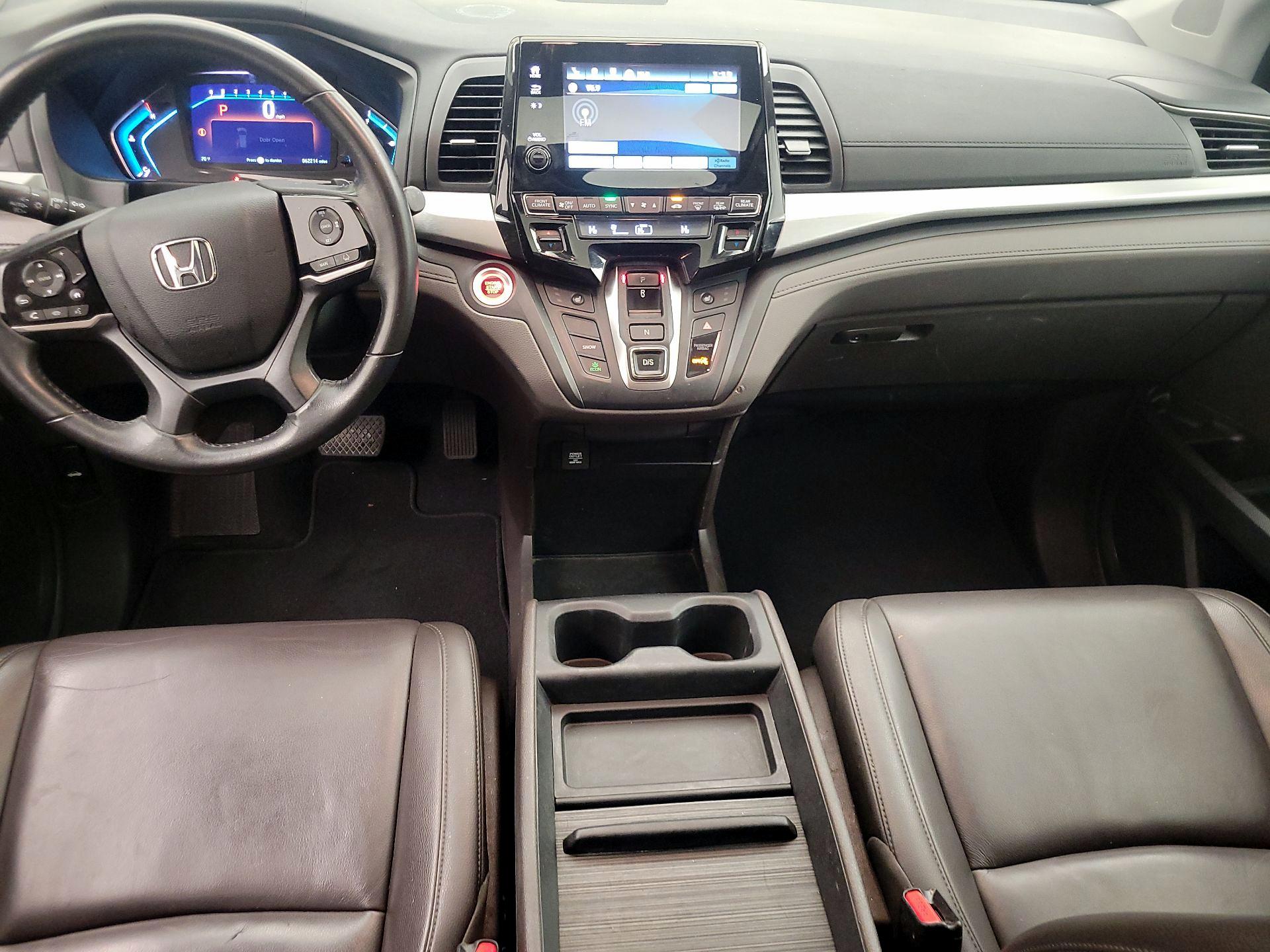 Thumbnail: 2018 Honda Odyssey - 9