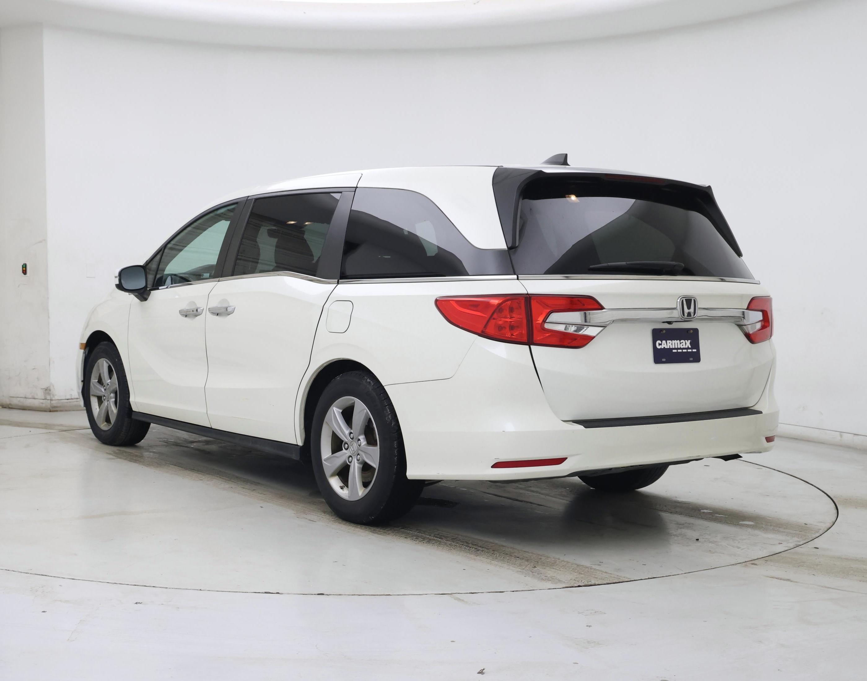 Thumbnail: 2018 Honda Odyssey - 2