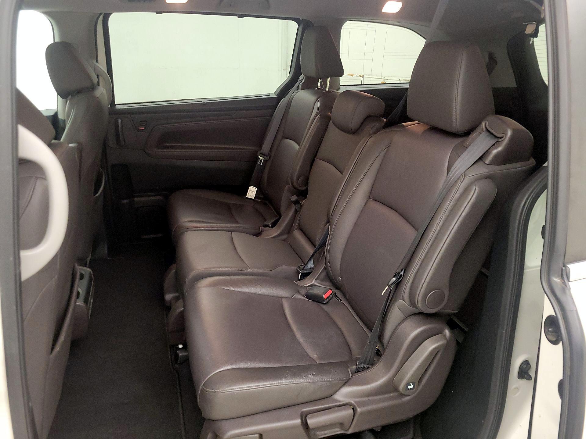 Thumbnail: 2018 Honda Odyssey - 19