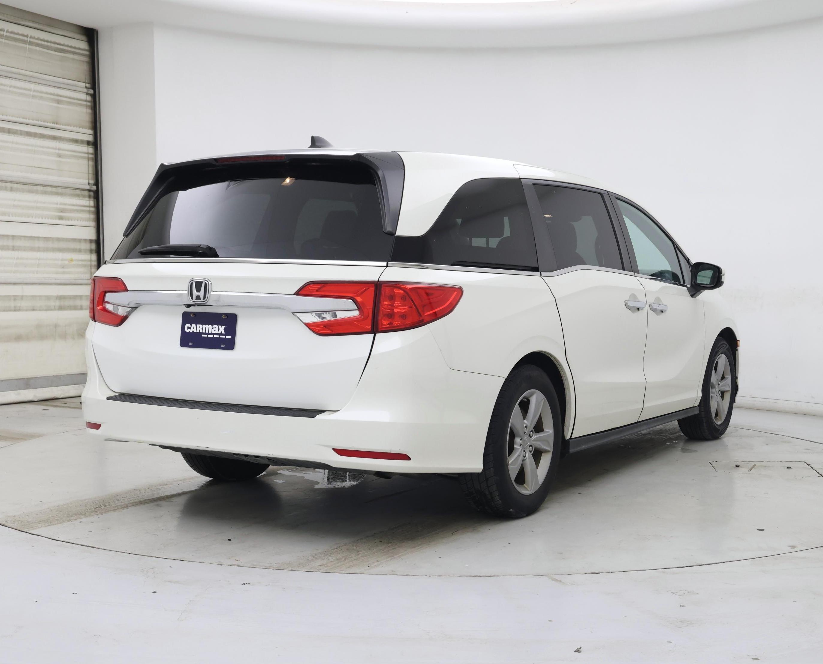 Thumbnail: 2018 Honda Odyssey - 8