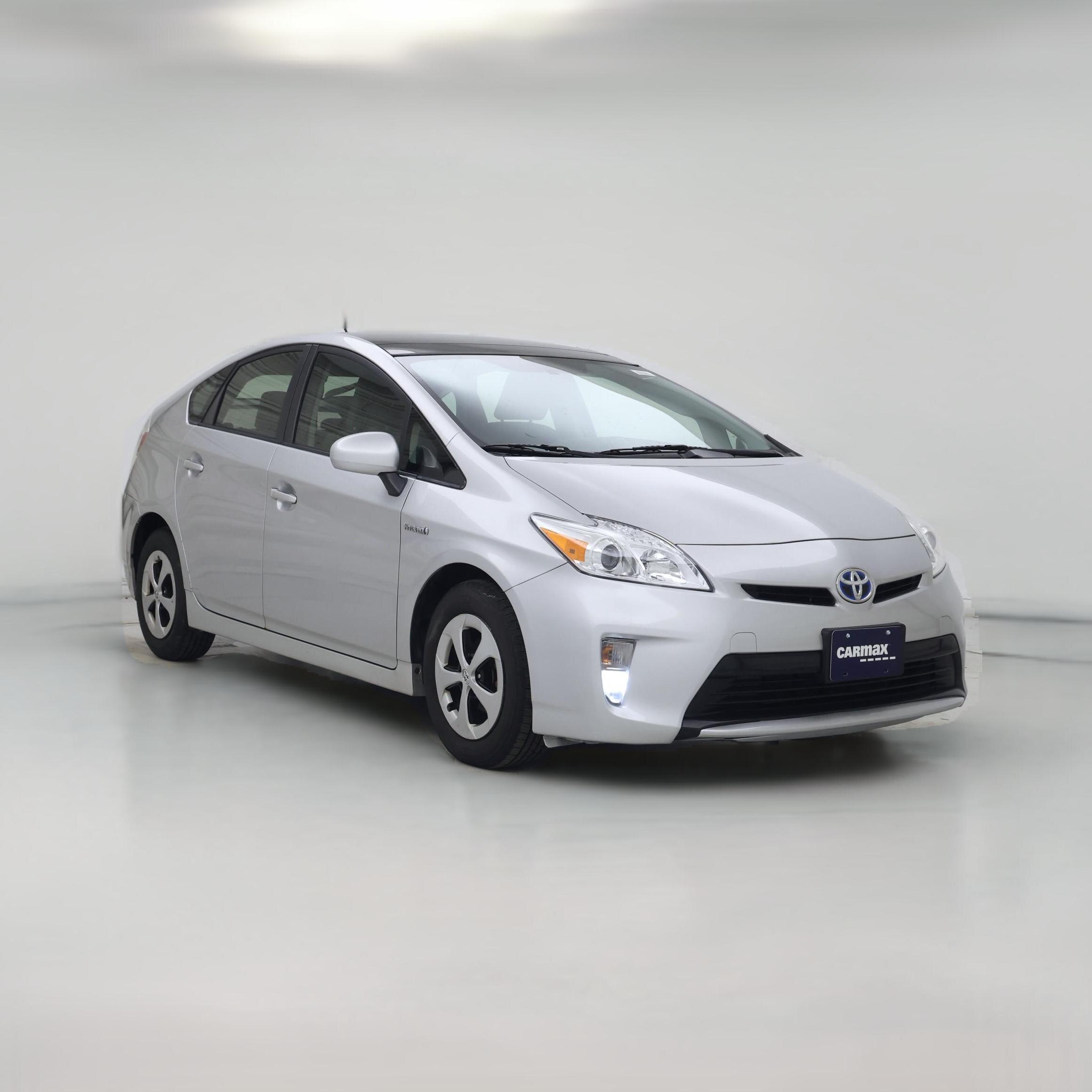 Thumbnail: 2014 Toyota Prius - 1