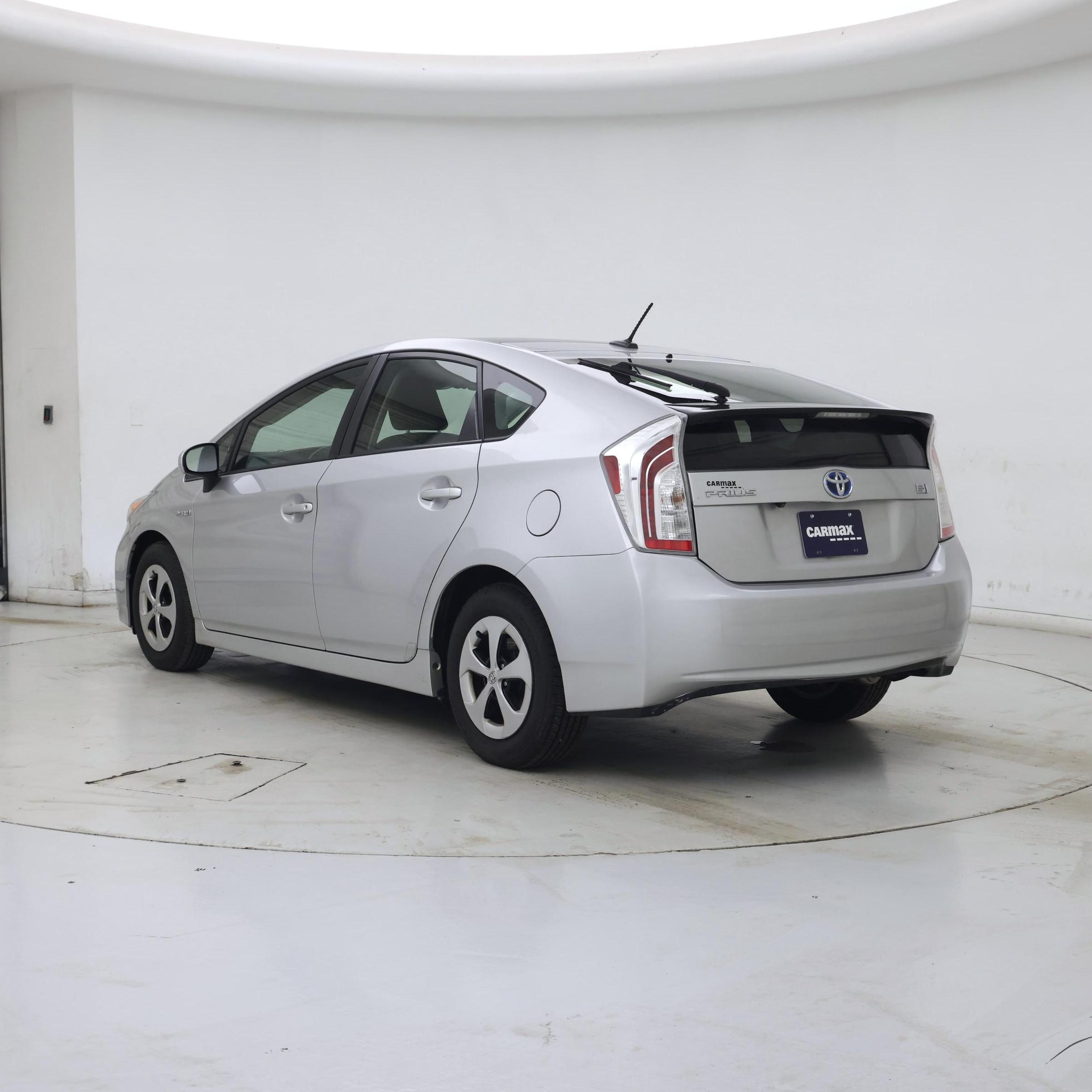 Thumbnail: 2014 Toyota Prius - 2
