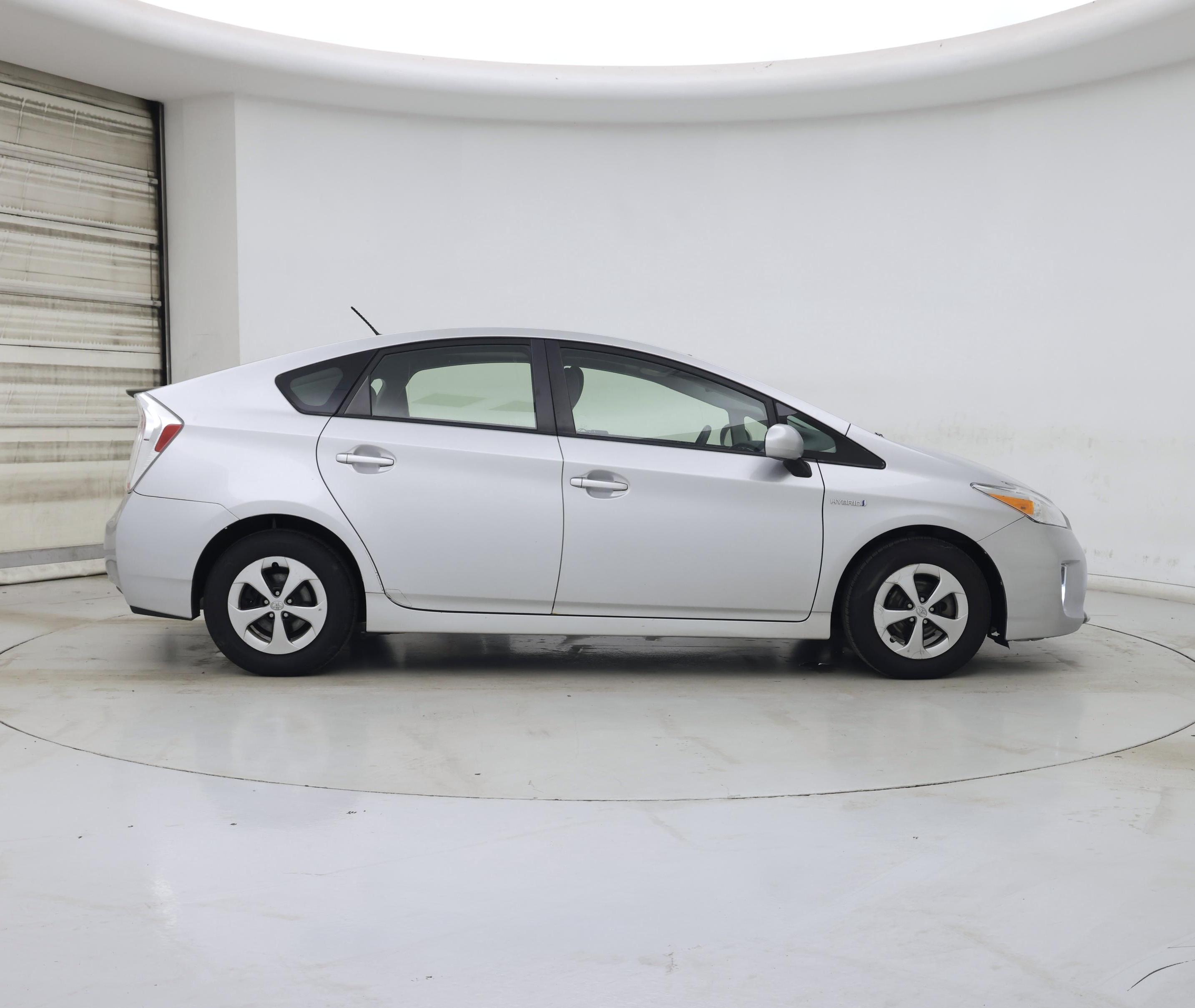 Thumbnail: 2014 Toyota Prius - 7
