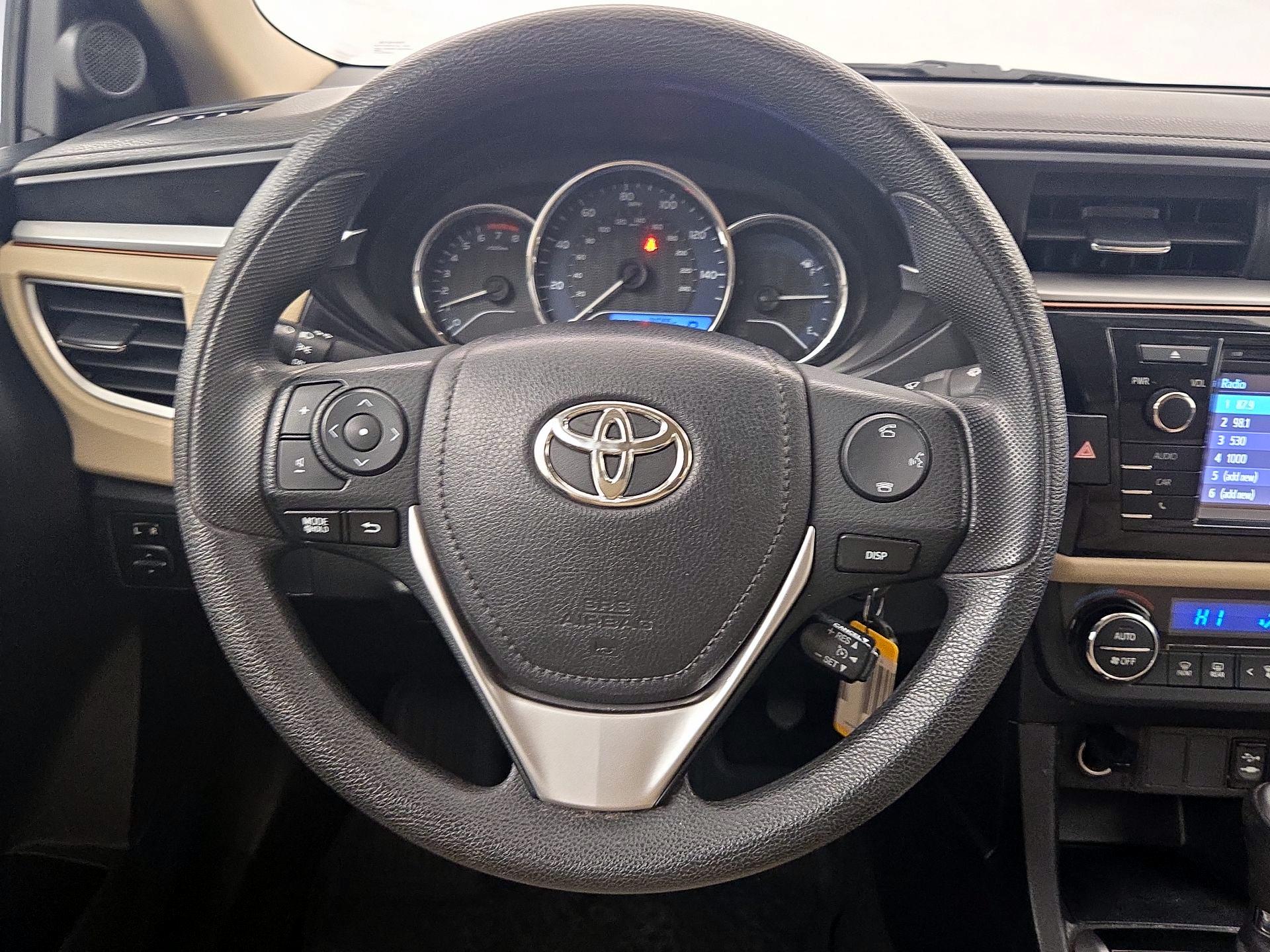 Thumbnail: 2016 Toyota Corolla - 10