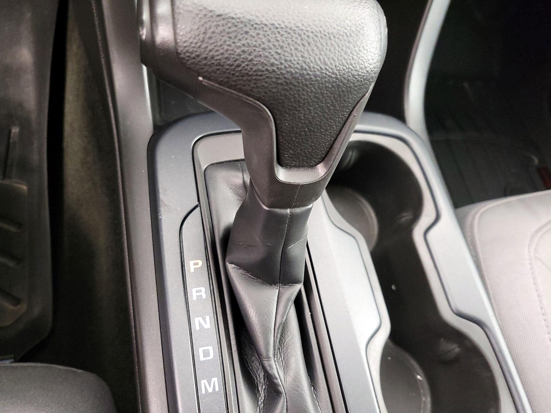 Thumbnail: 2016 Chevrolet Colorado - 17