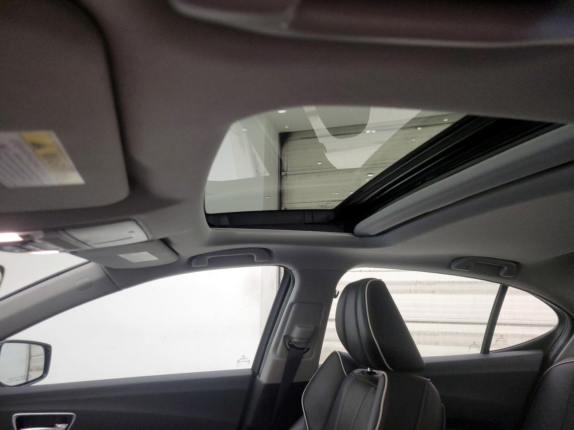 Thumbnail: 2020 Acura TLX - 19