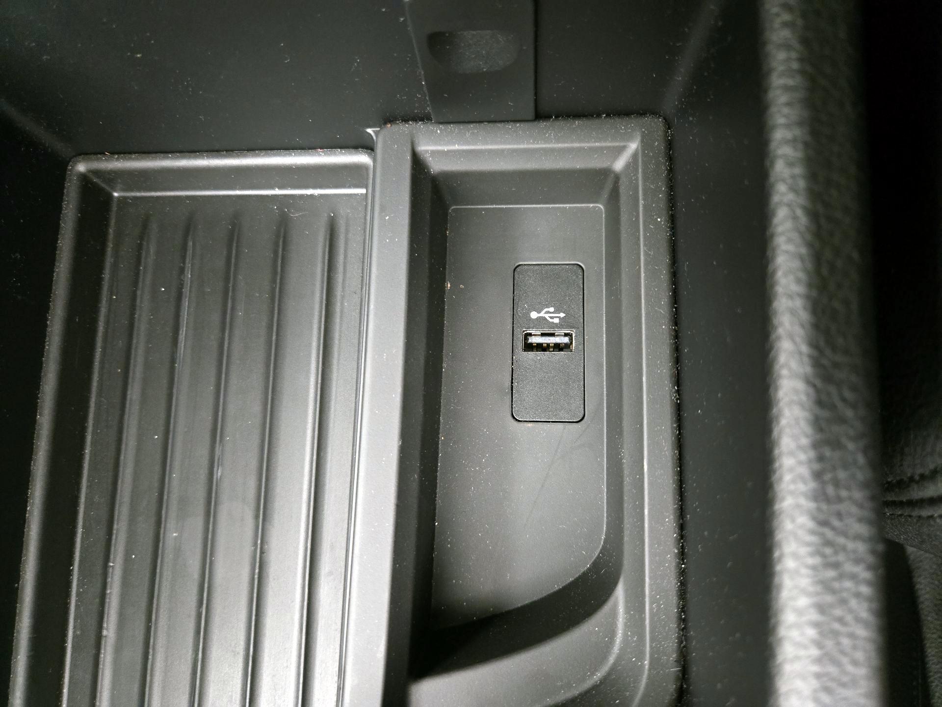 Thumbnail: 2018 BMW 3 Series - 19