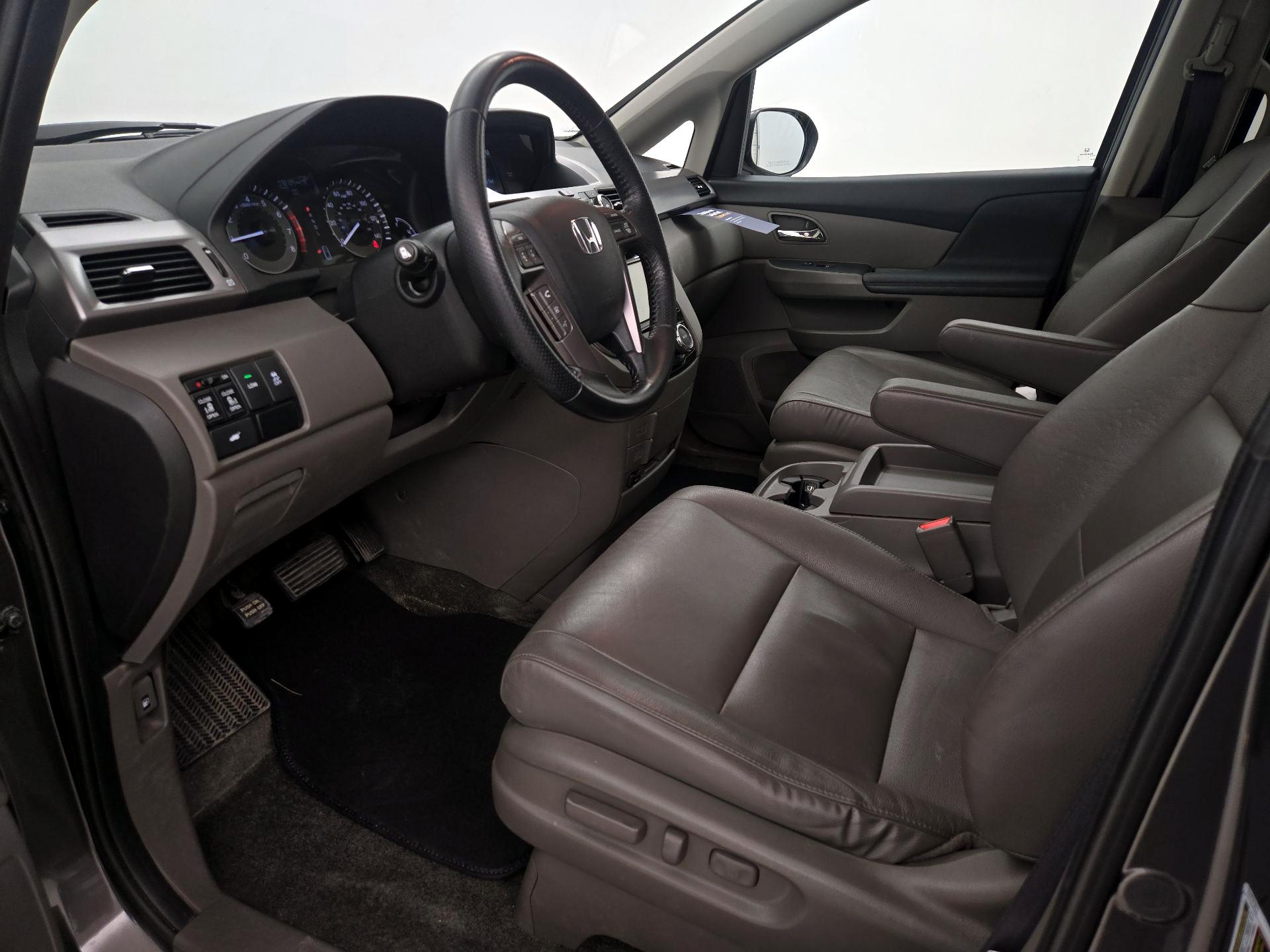 Thumbnail: 2015 Honda Odyssey - 11