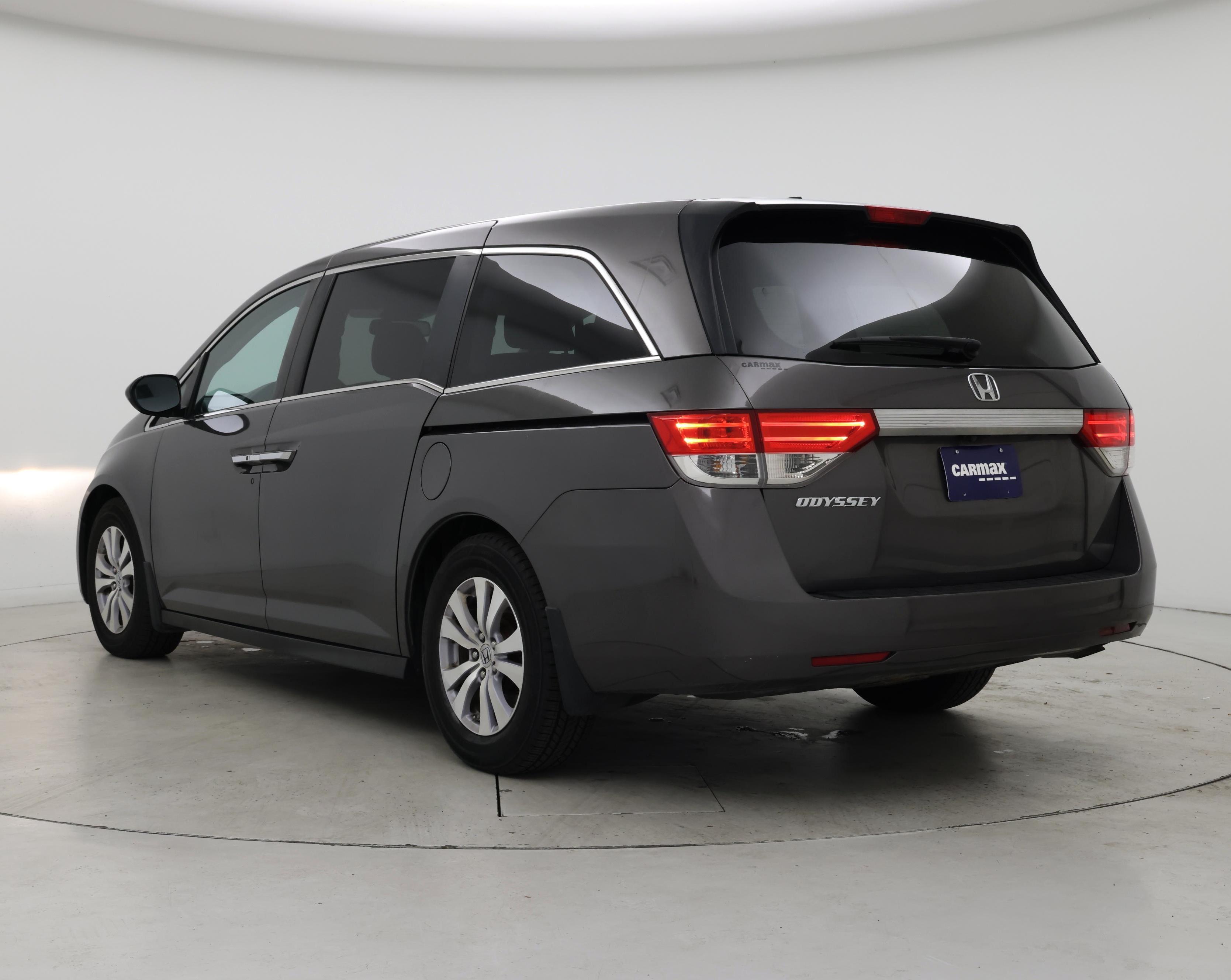 Thumbnail: 2015 Honda Odyssey - 2