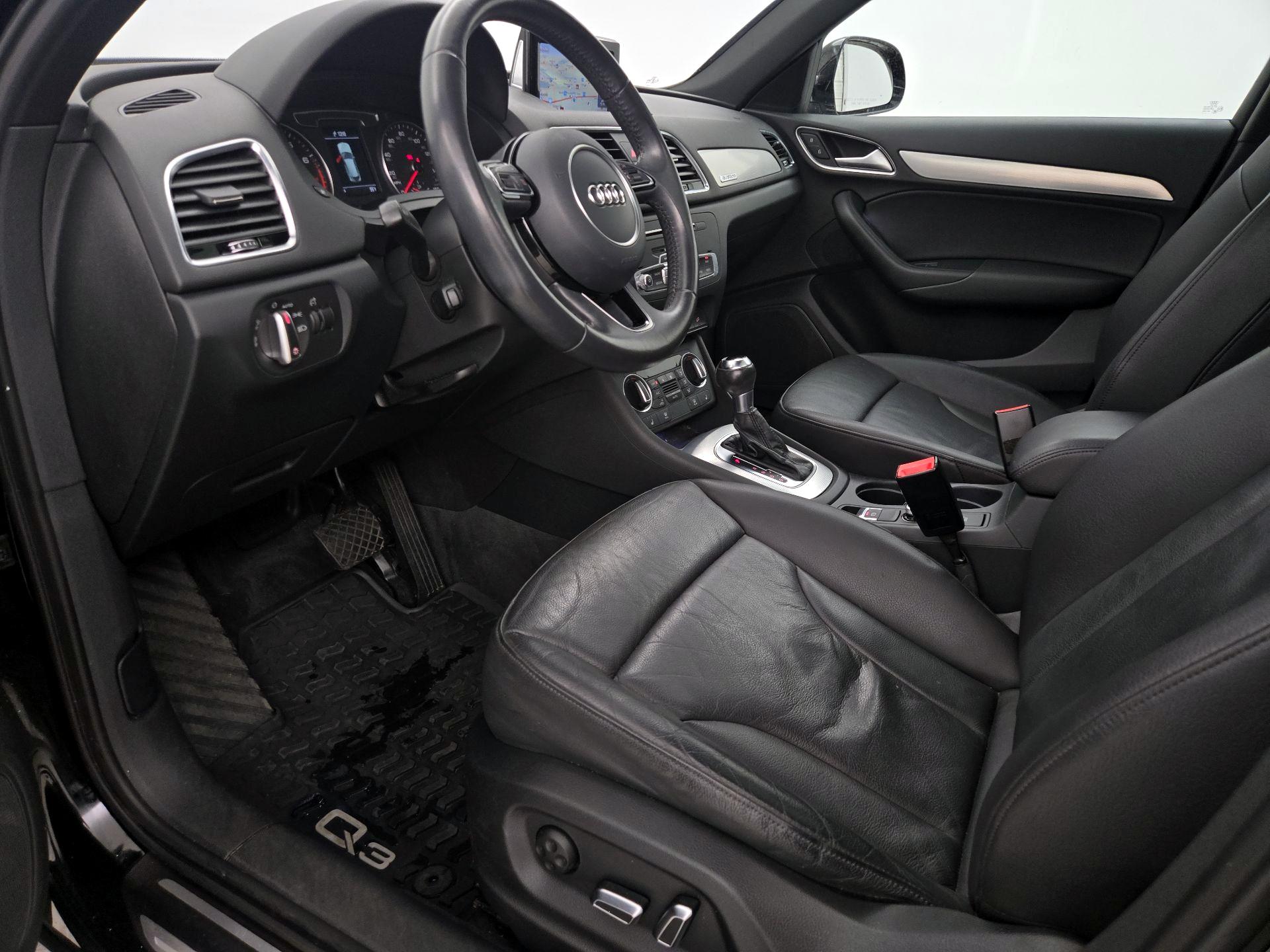 Thumbnail: 2018 Audi Q3 - 11