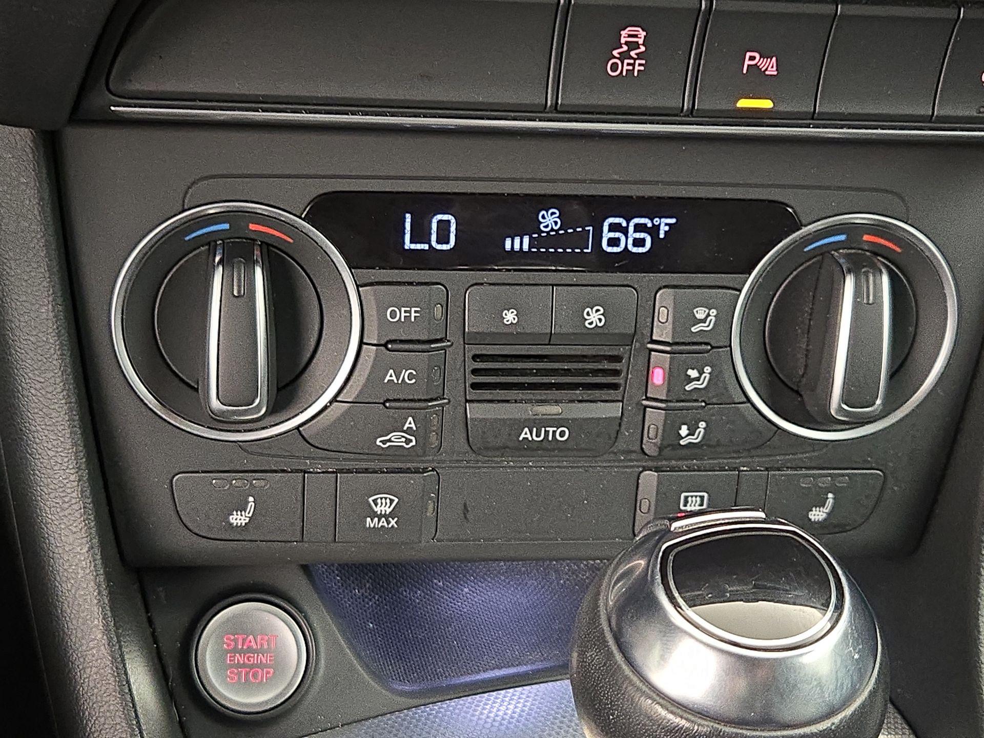 Thumbnail: 2018 Audi Q3 - 17