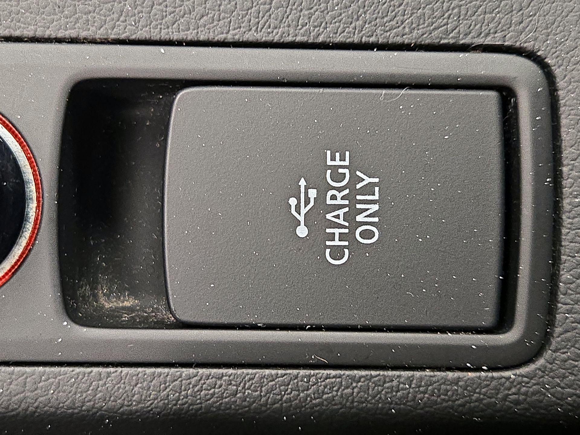 Thumbnail: 2018 Audi Q3 - 19