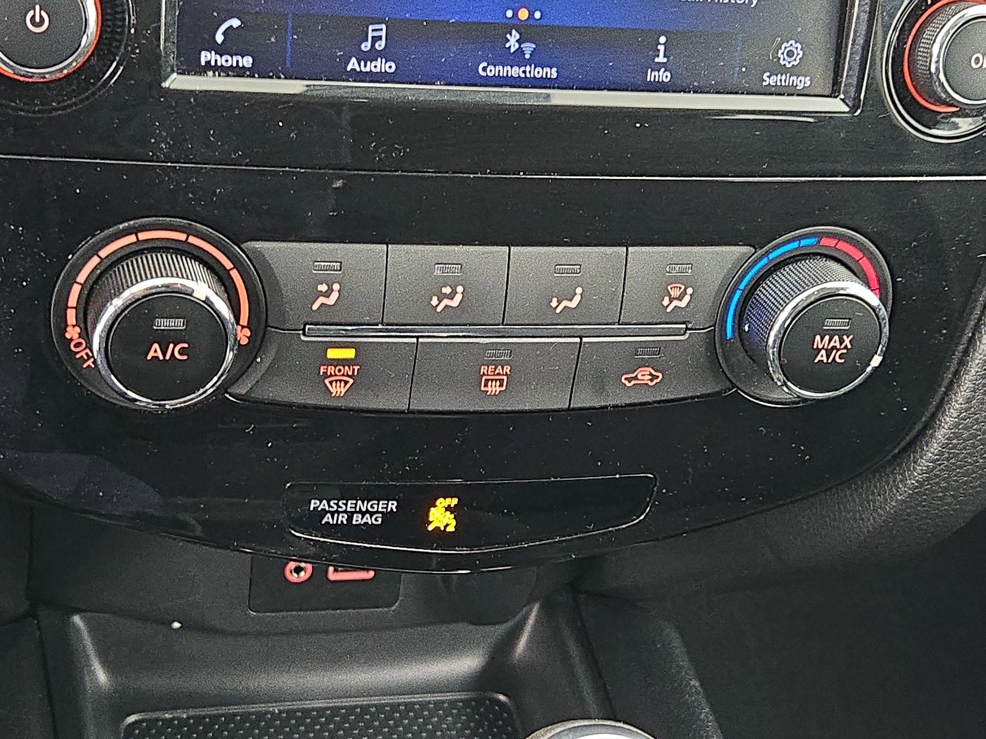 Thumbnail: 2022 Nissan Rogue Sport - 16