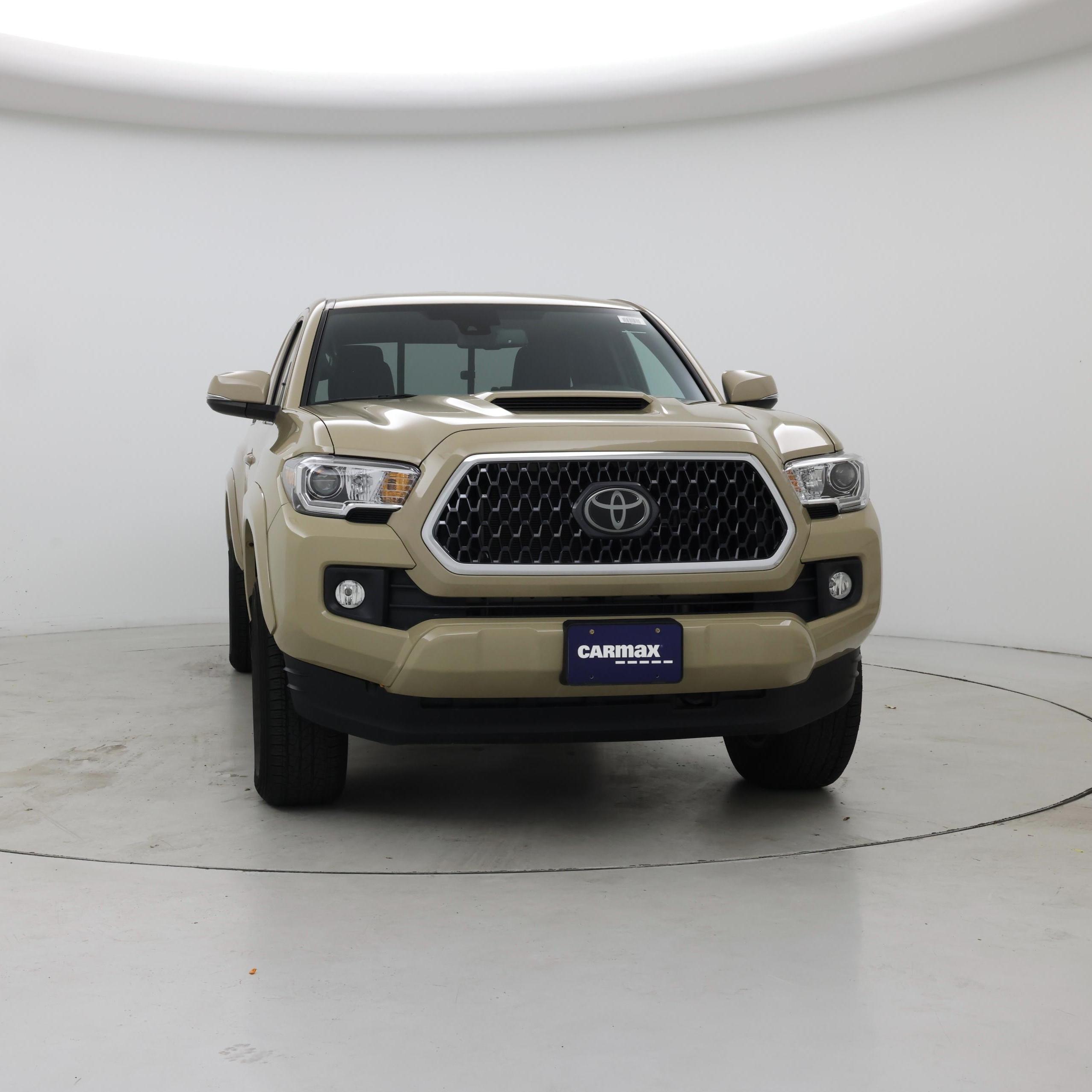 Thumbnail: 2018 Toyota Tacoma - 5