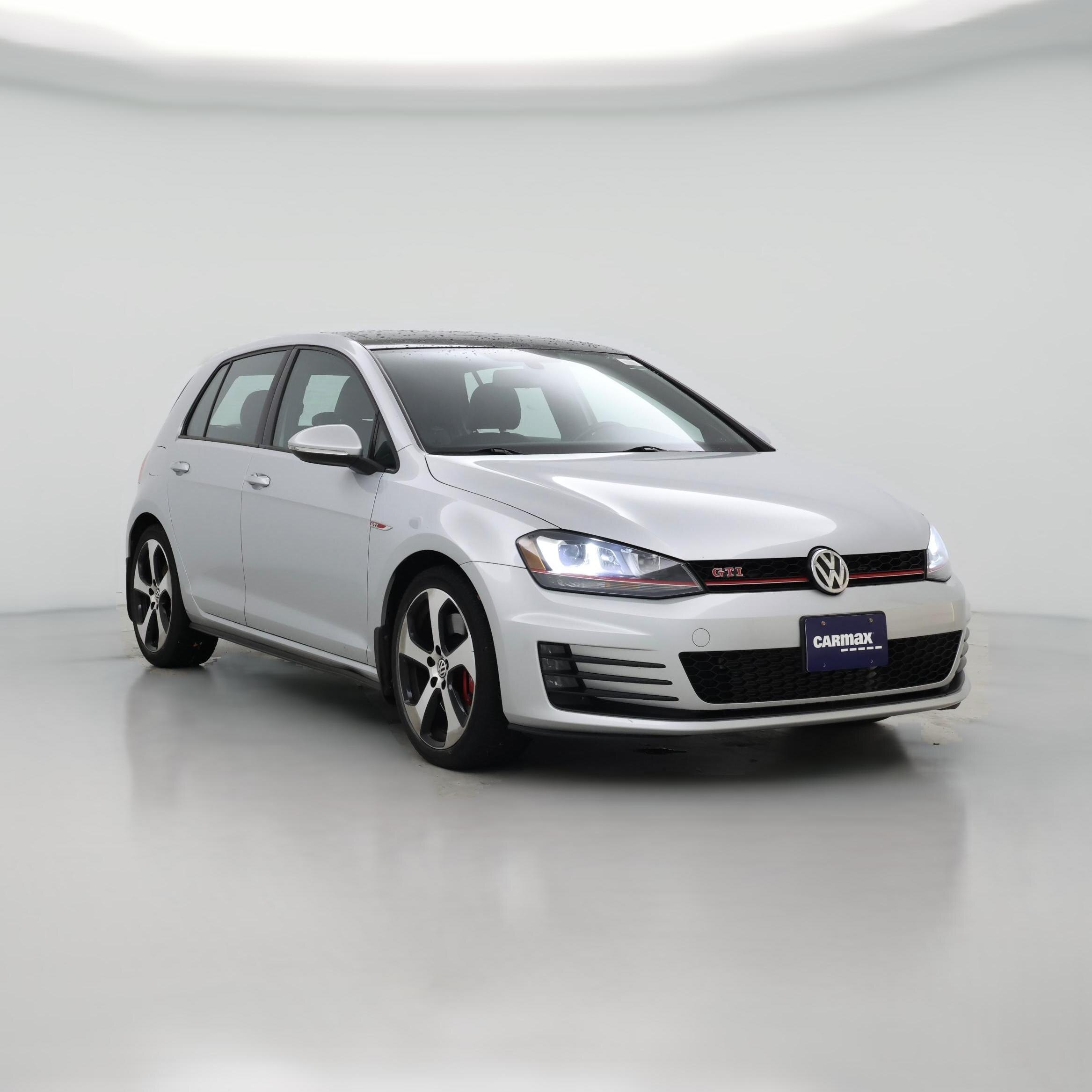 Thumbnail: 2016 Volkswagen Golf - 1