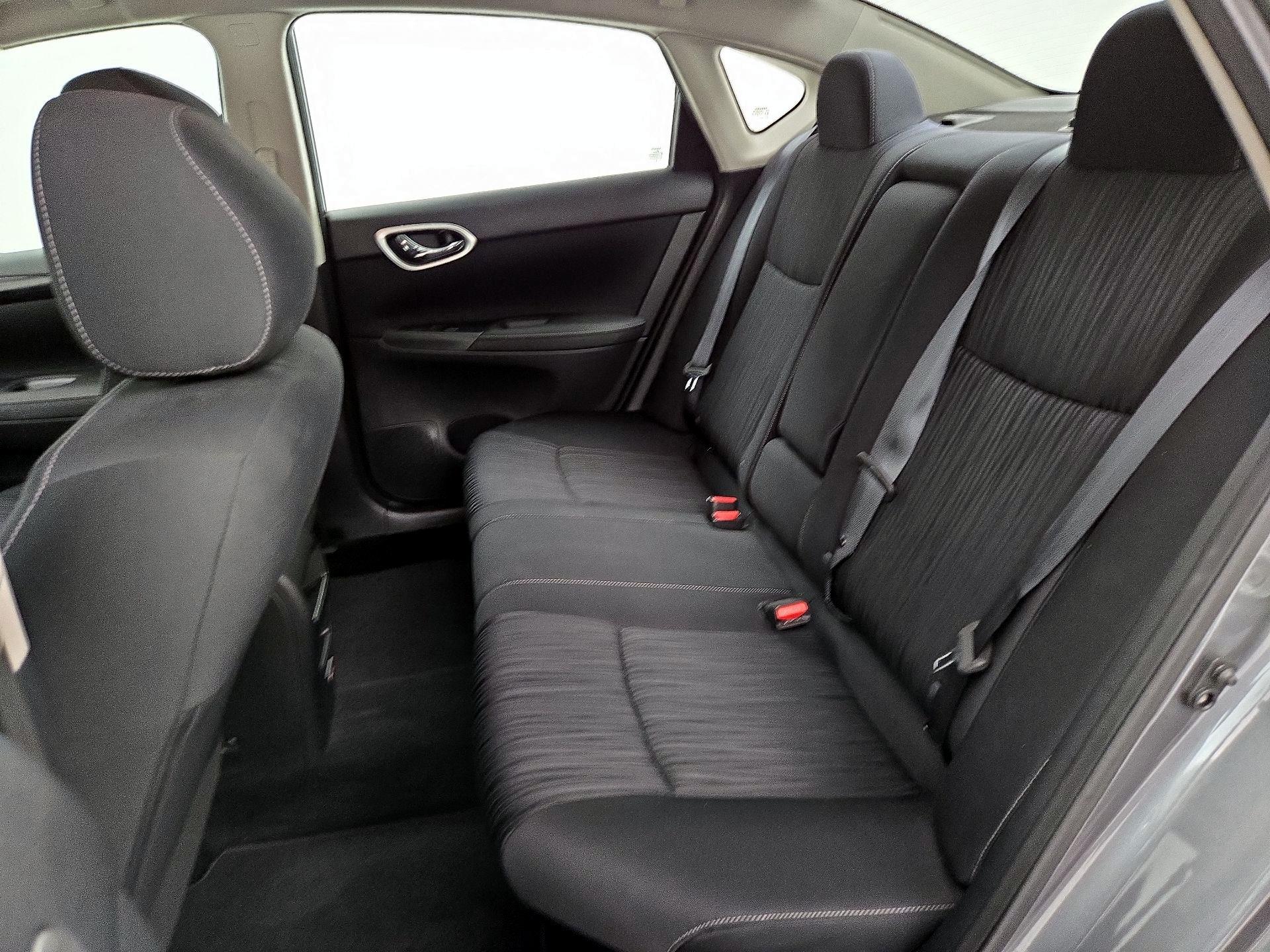 Thumbnail: 2019 Nissan Sentra - 19