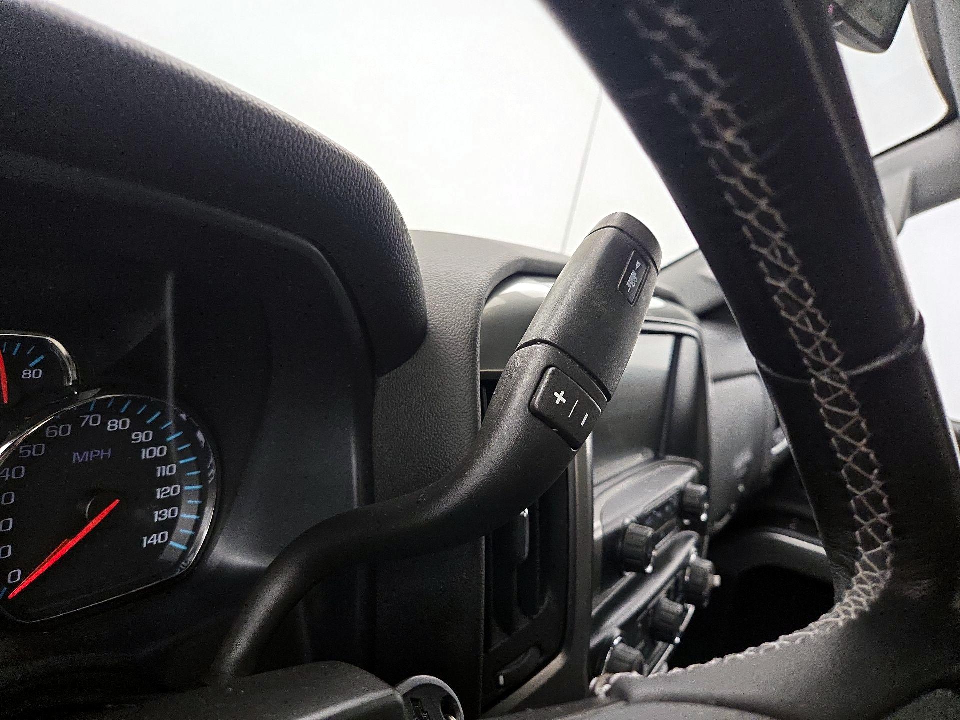 Thumbnail: 2019 Chevrolet Silverado 1500 - 17