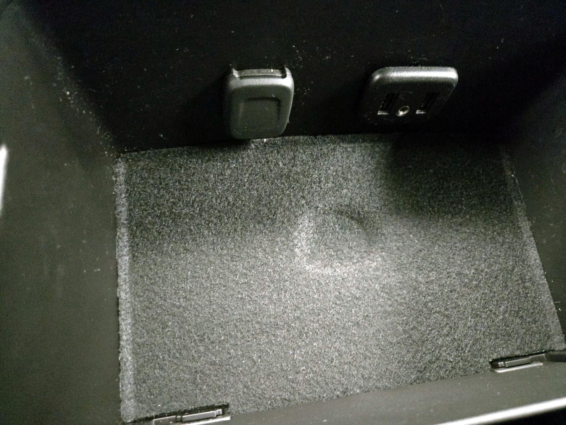 Thumbnail: 2019 Chevrolet Silverado 1500 - 18