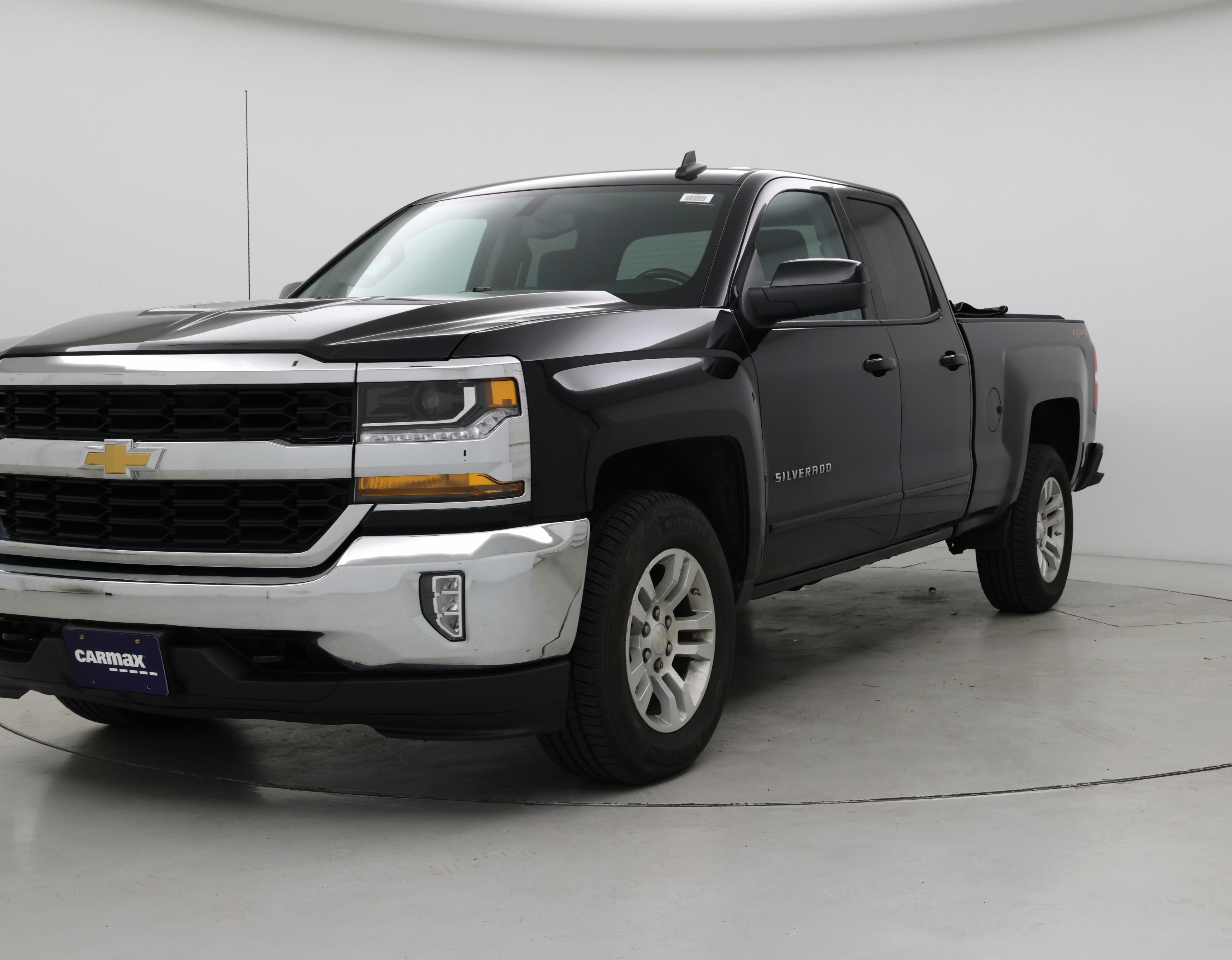 Thumbnail: 2019 Chevrolet Silverado 1500 - 4