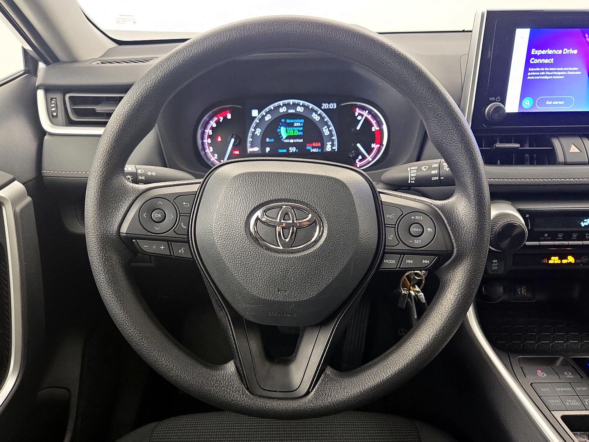 Thumbnail: 2024 Toyota RAV4 - 10