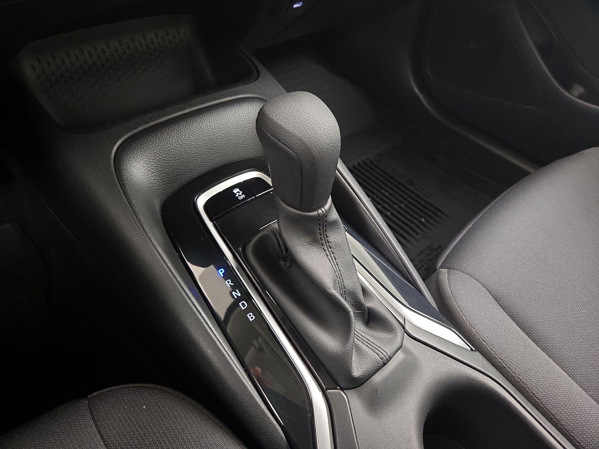 Thumbnail: 2025 Toyota Corolla - 17