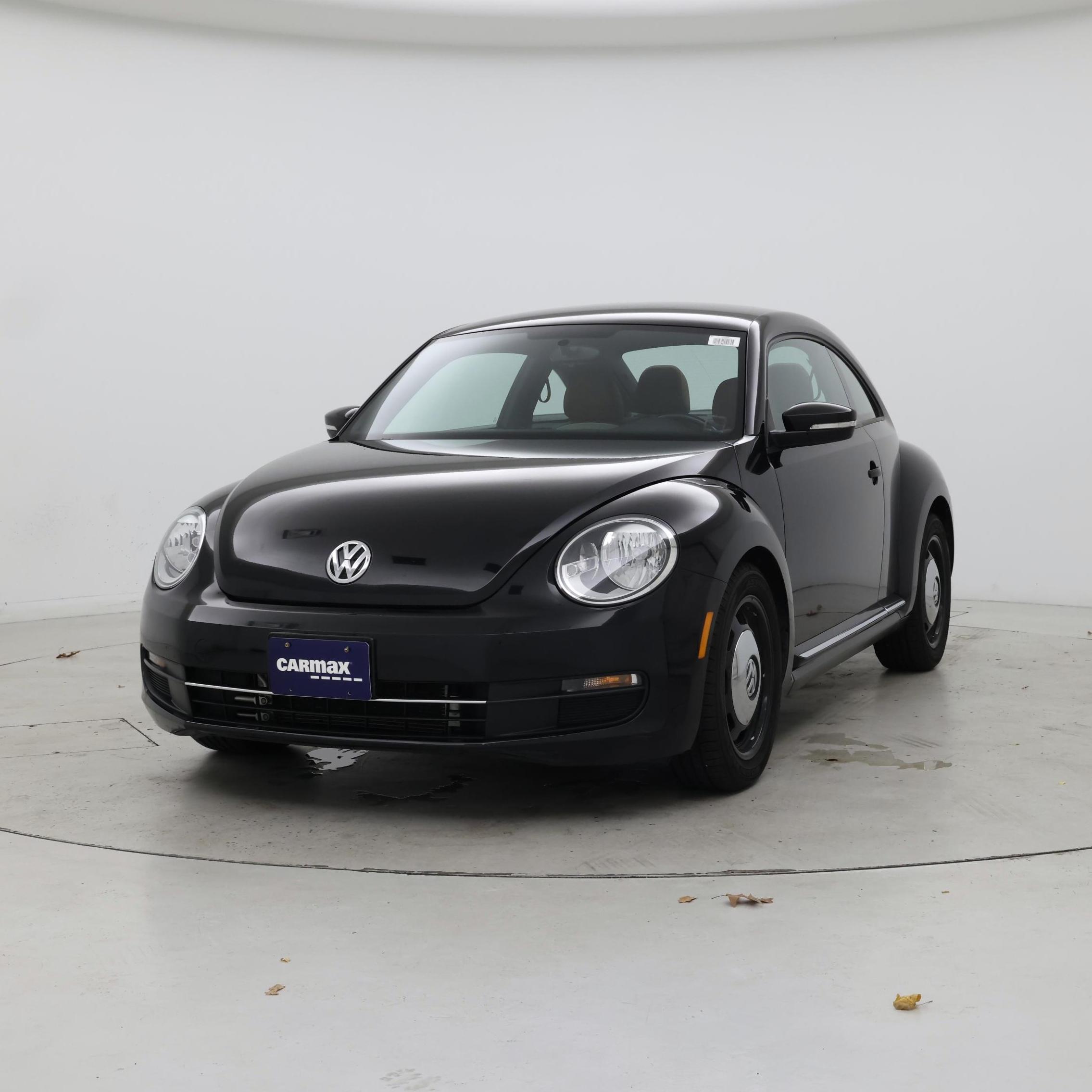 Thumbnail: 2016 Volkswagen Beetle - 4