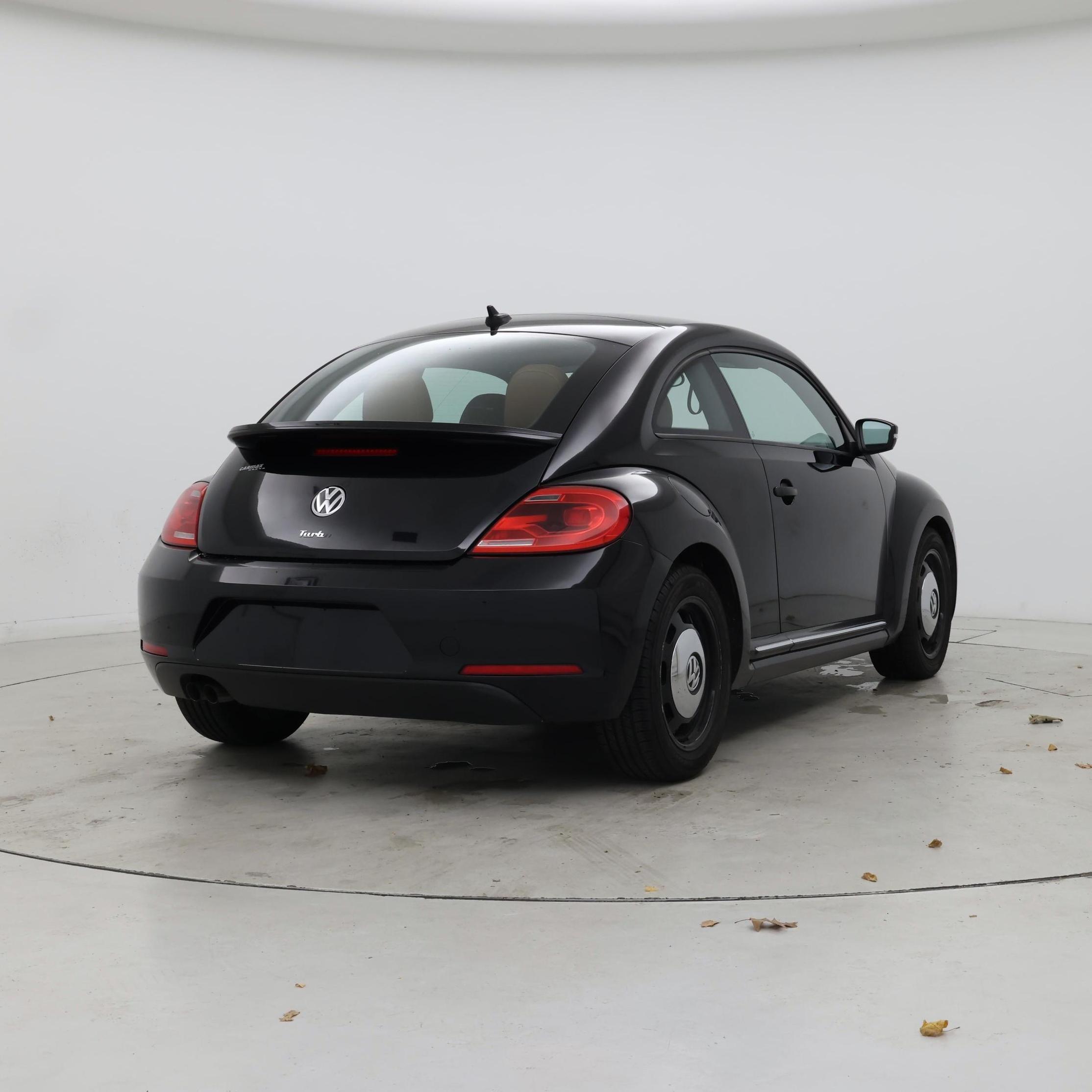 Thumbnail: 2016 Volkswagen Beetle - 8