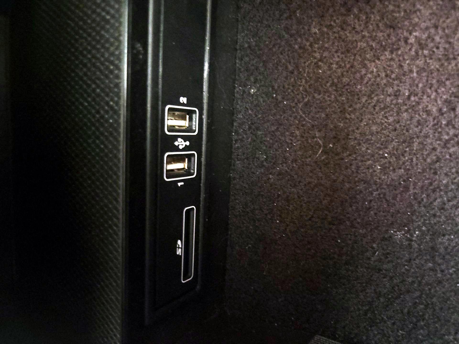 Thumbnail: 2016 Mercedes-Benz C-Class - 19