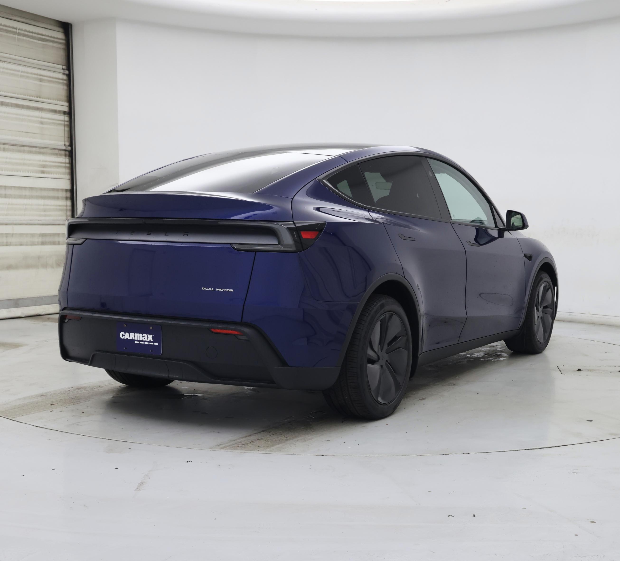 Thumbnail: 2026 Tesla Model Y - 8