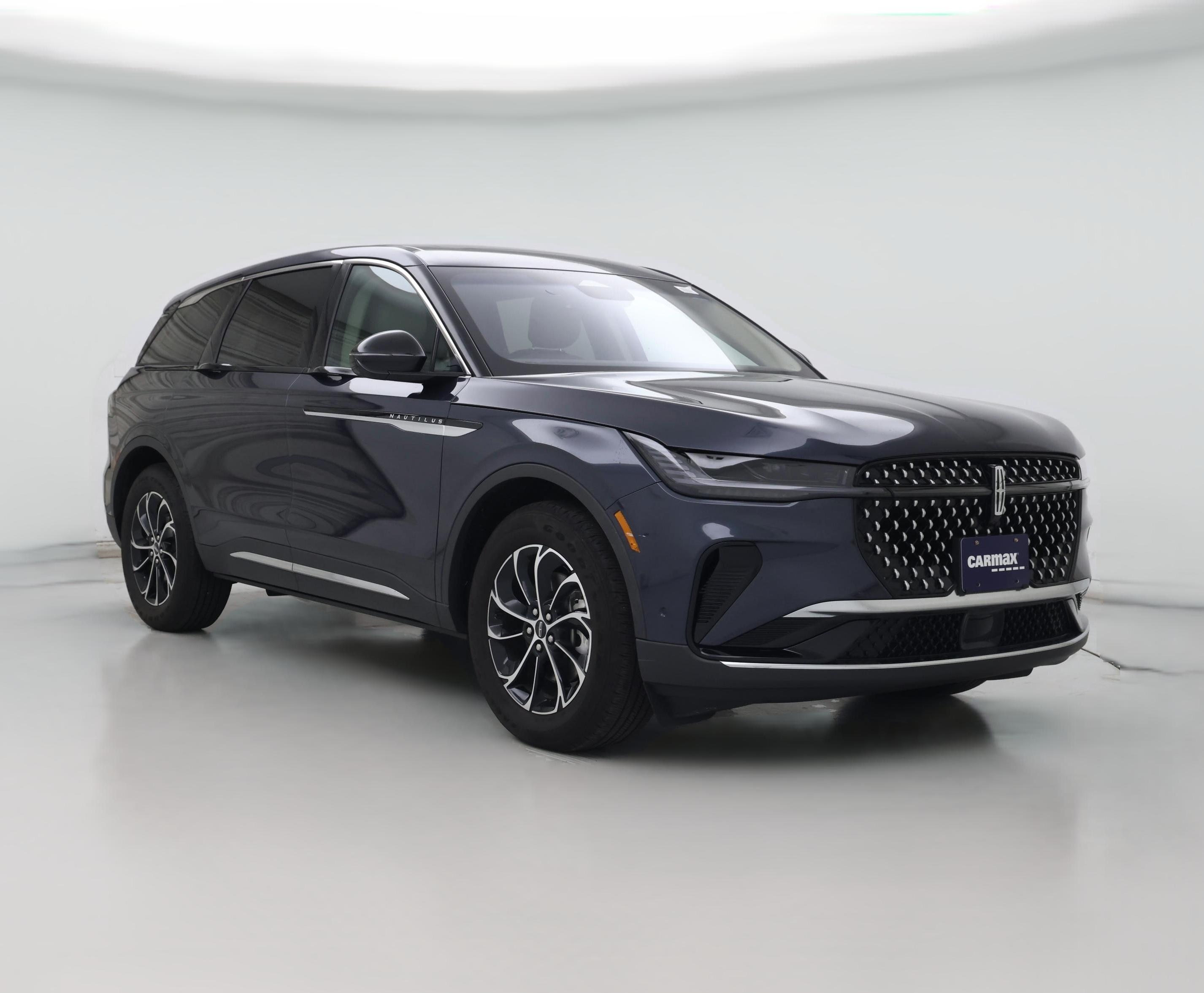 Thumbnail: 2024 Lincoln Nautilus - 1