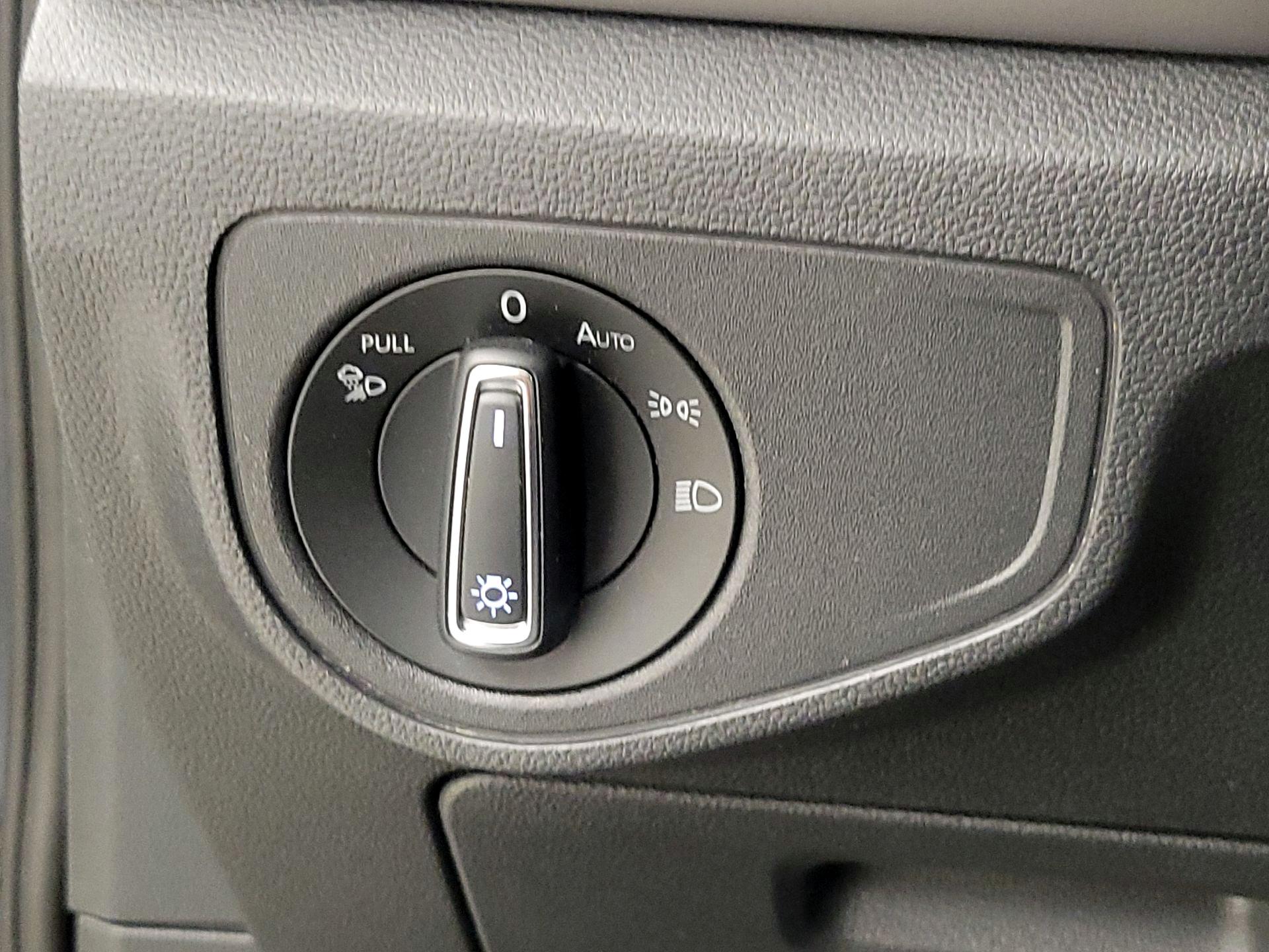 Thumbnail: 2020 Volkswagen Atlas - 13